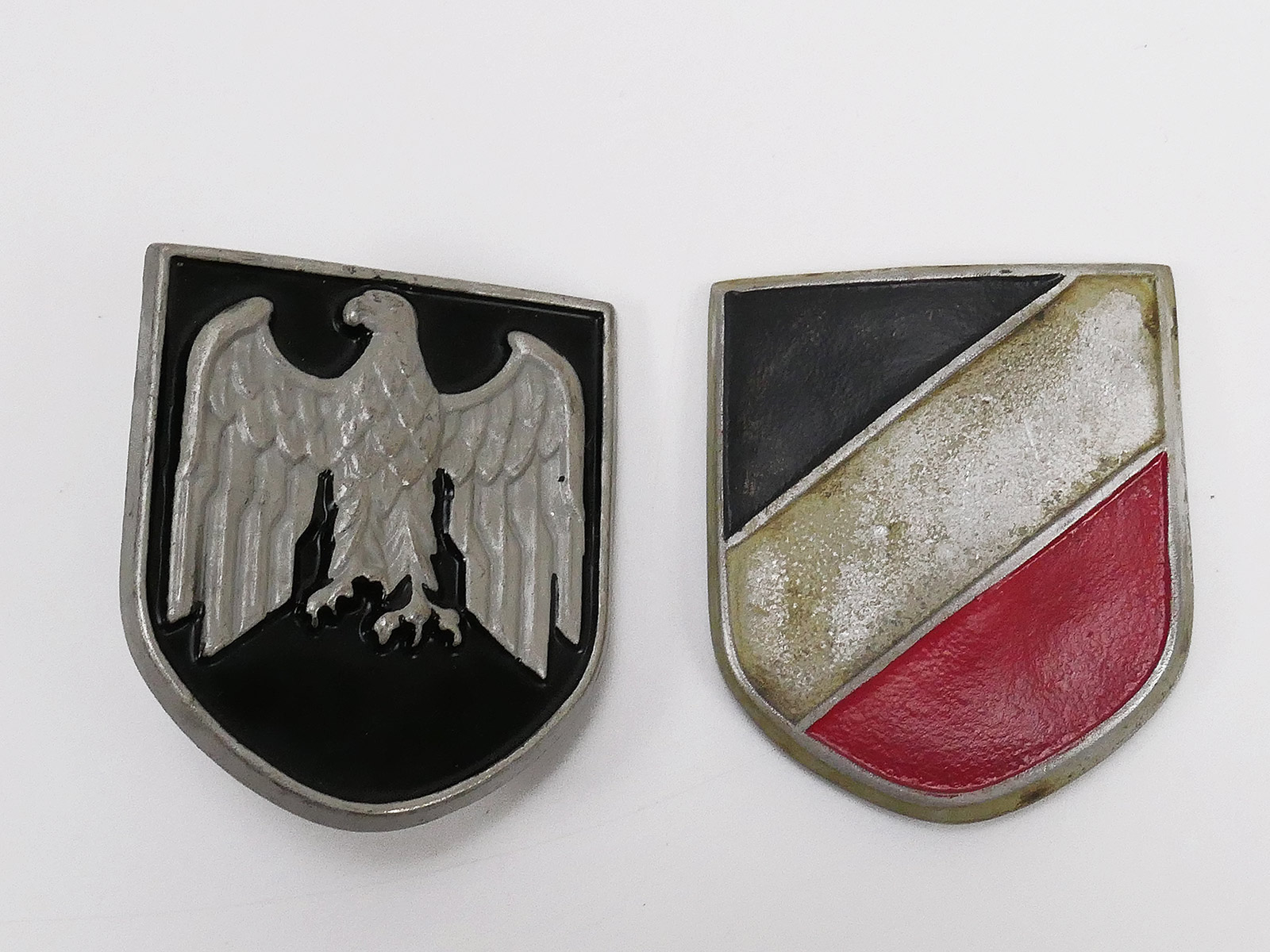 P1704893 Wehrmacht DAK Helmabzeichen für Tropenhelm Afrikakorps Heer ohne HK