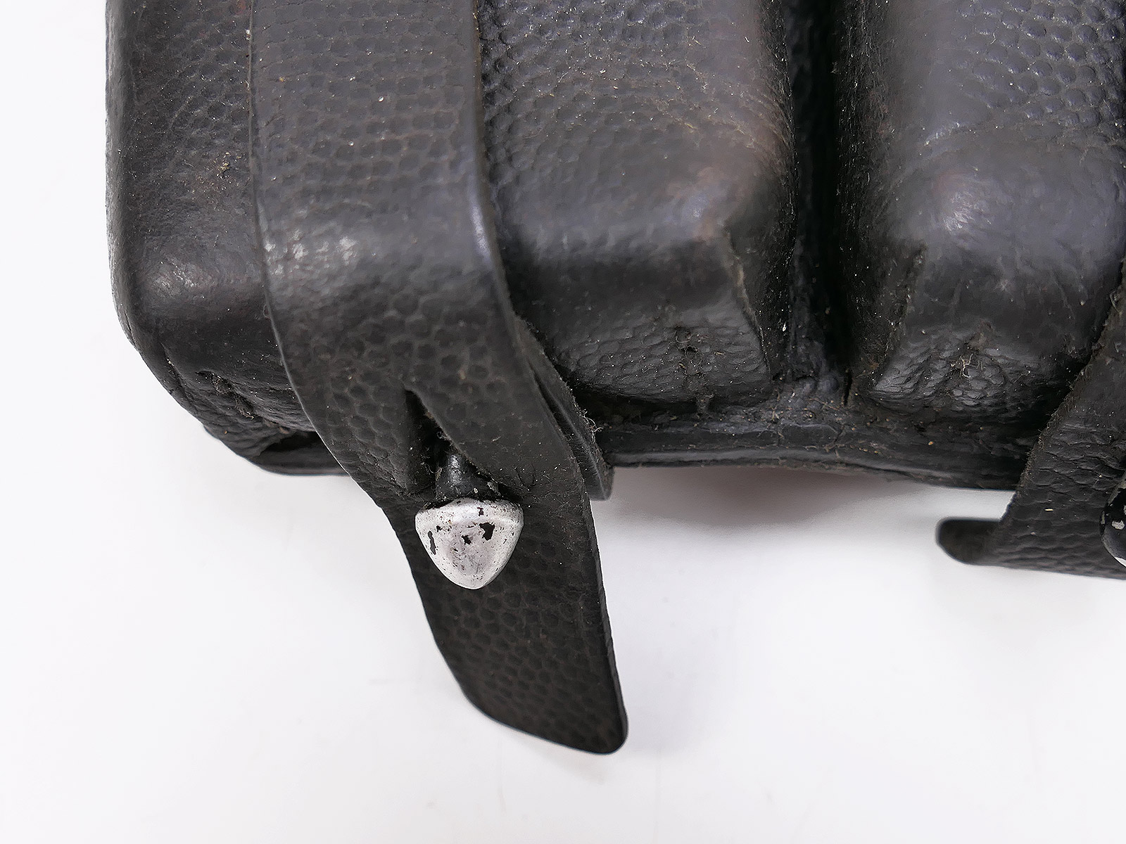 Einzelstück - Wehrmacht K98 3er Patronentasche schwarz ORIGINAL mit Hersteller 1937 COLLECTION