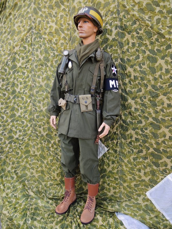 US Army M1943 Uniform nach Vorlage / Drehbuch / Filmrequisite