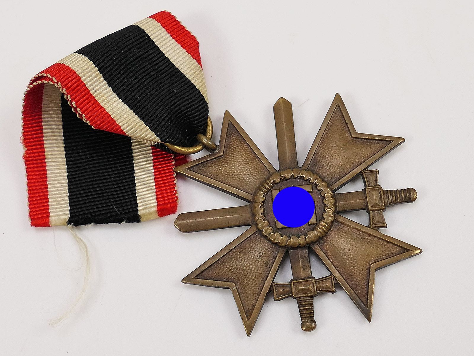 Original Kriegsverdienstkreuz 2.Klasse mit Schwertern KVK 1939 mit Band 