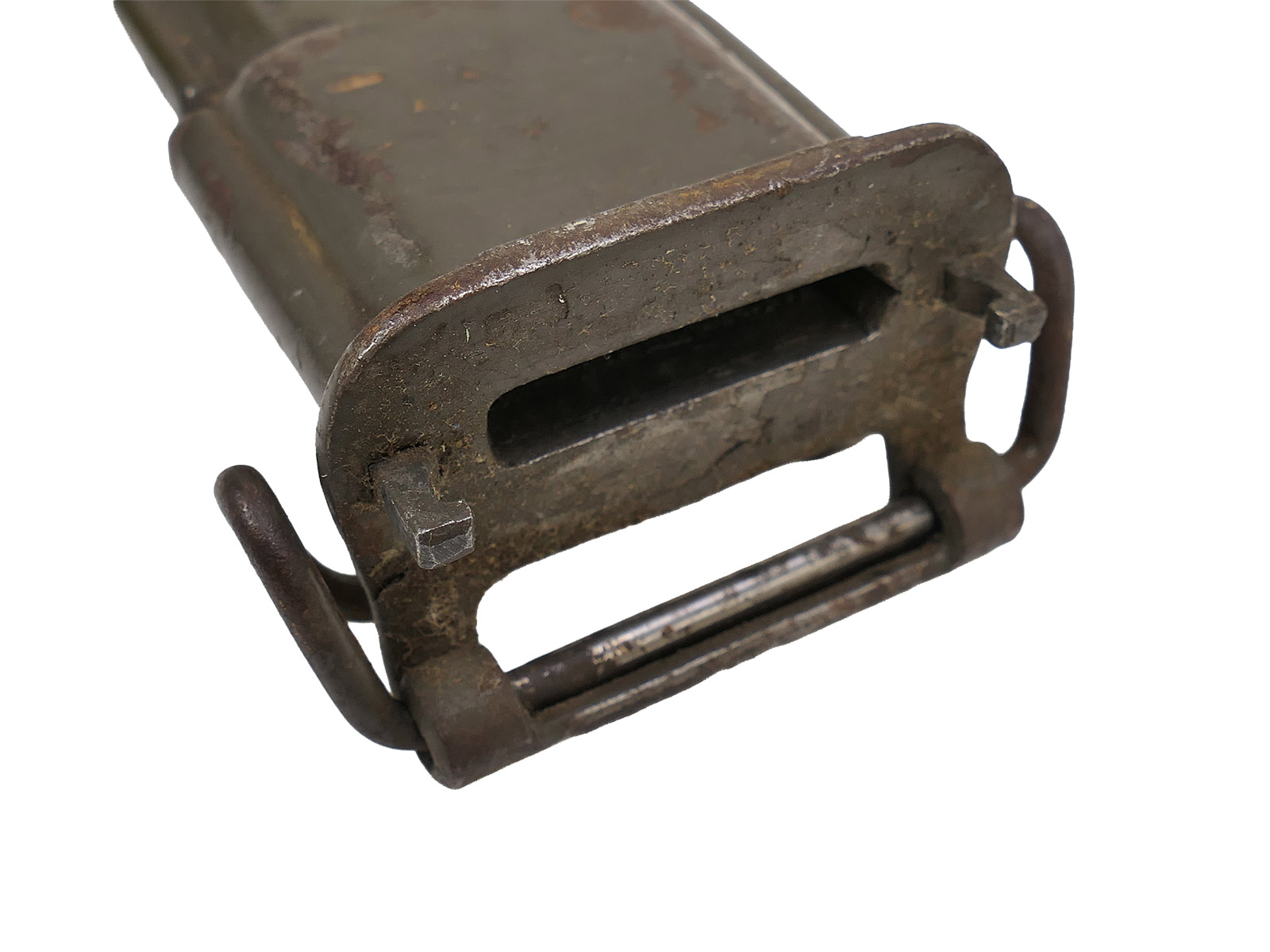 US Army WW2 M1 Bajonett in Scheide für M1 Garand Seitengewehr / Collection BATTLE WORN