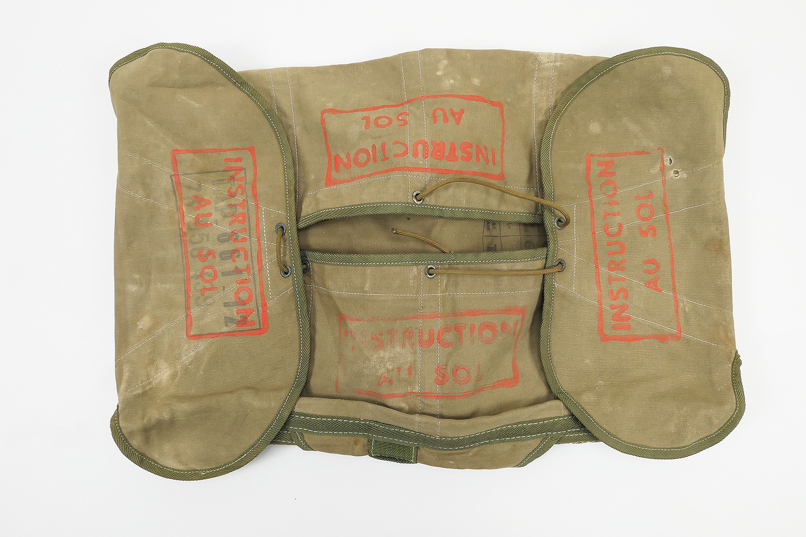 P1450557 Französische Tasche für Fallschirm Vietnam Parachute Bag Pouch Frankreich