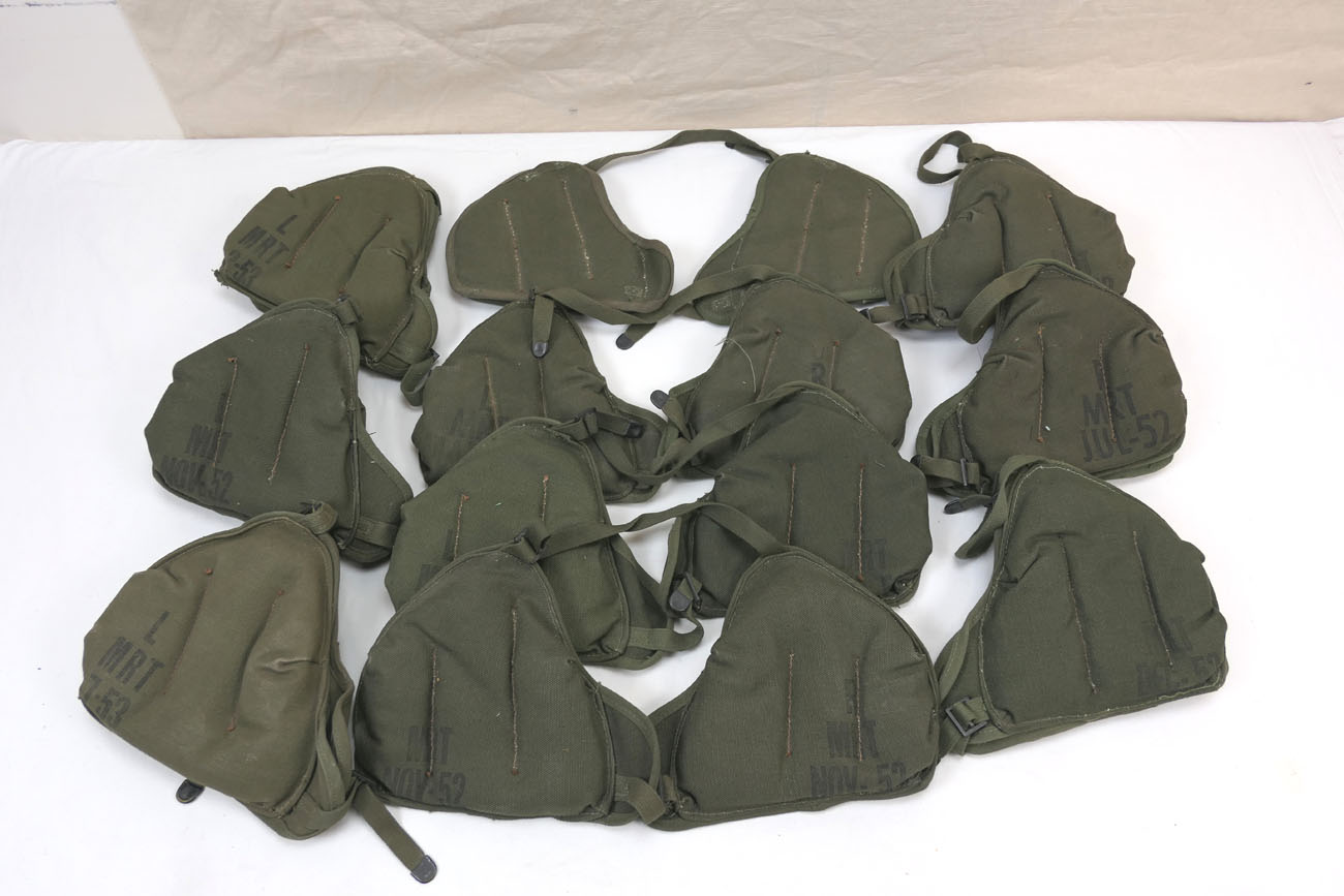 P1000313 TYP WWII US Army Shoulder Pad Schulterpolster M3 Mortar 60mm M2 Werfer 1x Paar