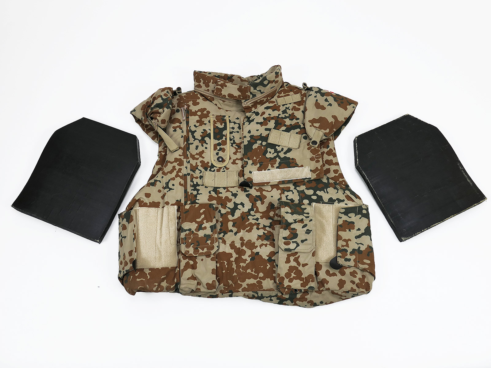 #B/ Danish Desert Einsatzweste MEDIUM with Softshell / ÜB Platten - Fragmentation Protective Vest Denmark  #B/ Danish Desert Einsatzweste MEDIUM with Softshell / ÜB Platten - Fragmentation Protective Vest Denmark