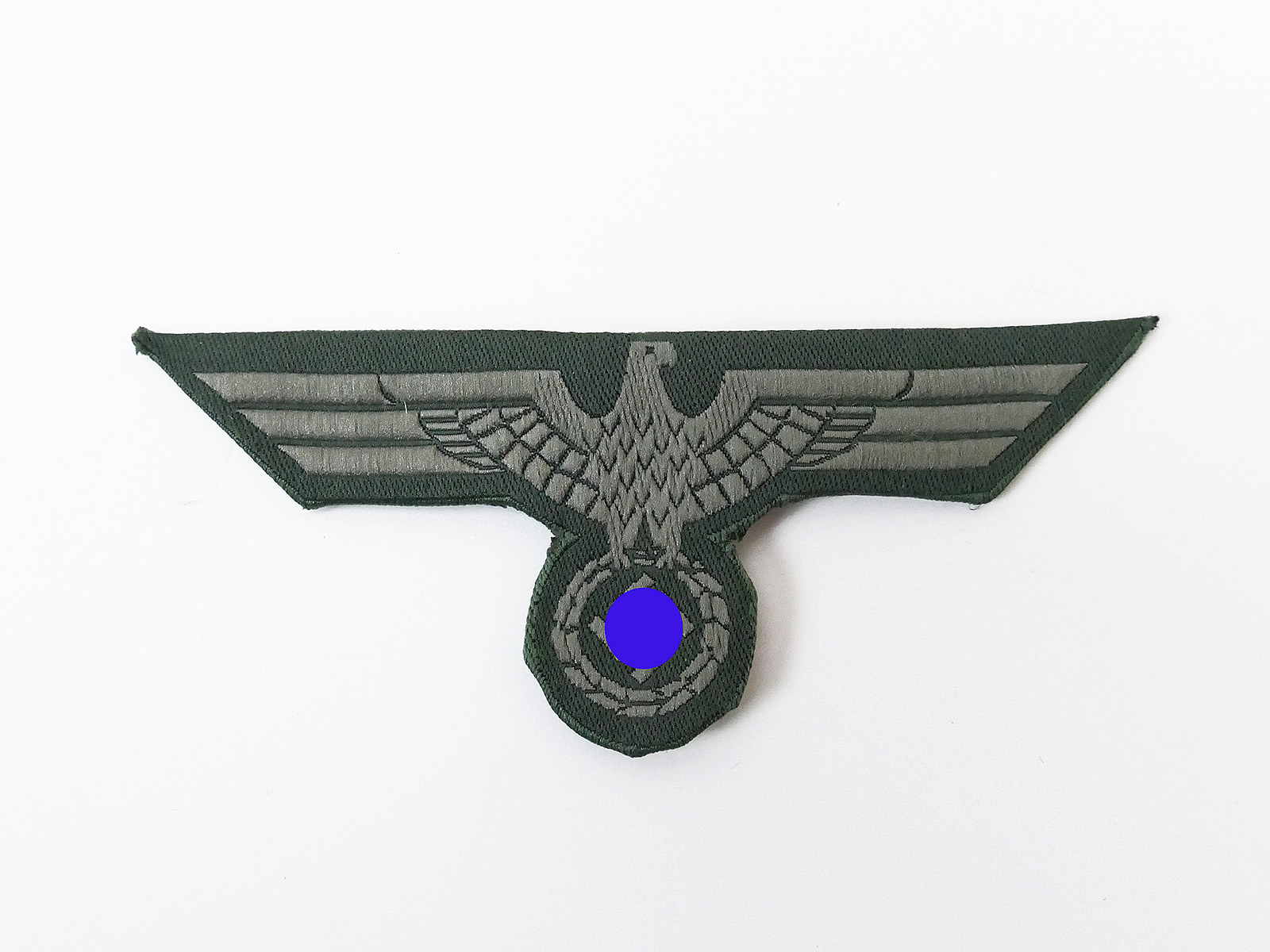 Uniform Brustadler M40 gewebt für Feldbluse Heer UV neutral ausgeschnitten und gefaltet