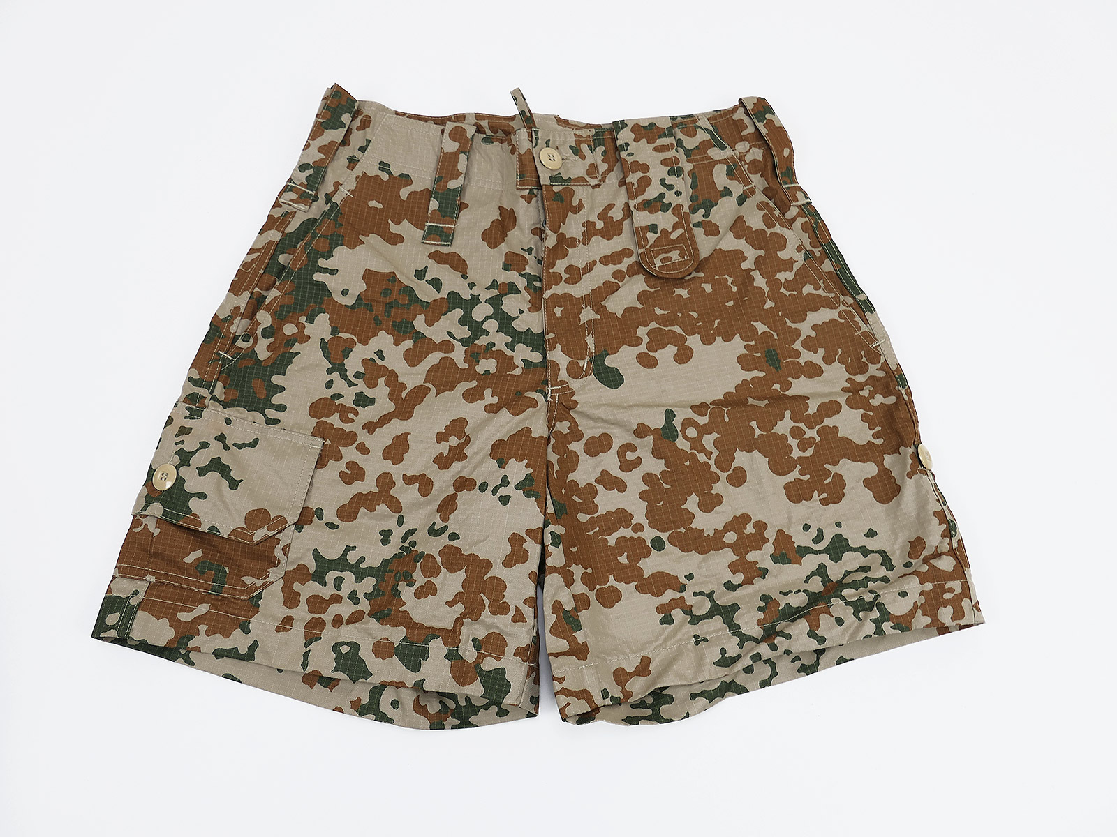 Dänemark DK ARMY Original Combat Shorts Desert Flecktarn Wüstentarn Gr.3 kurze Kampfhose  Dänemark DK ARMY Original Combat Shorts Desert Flecktarn Wüstentarn Gr.3 kurze Kampfhose