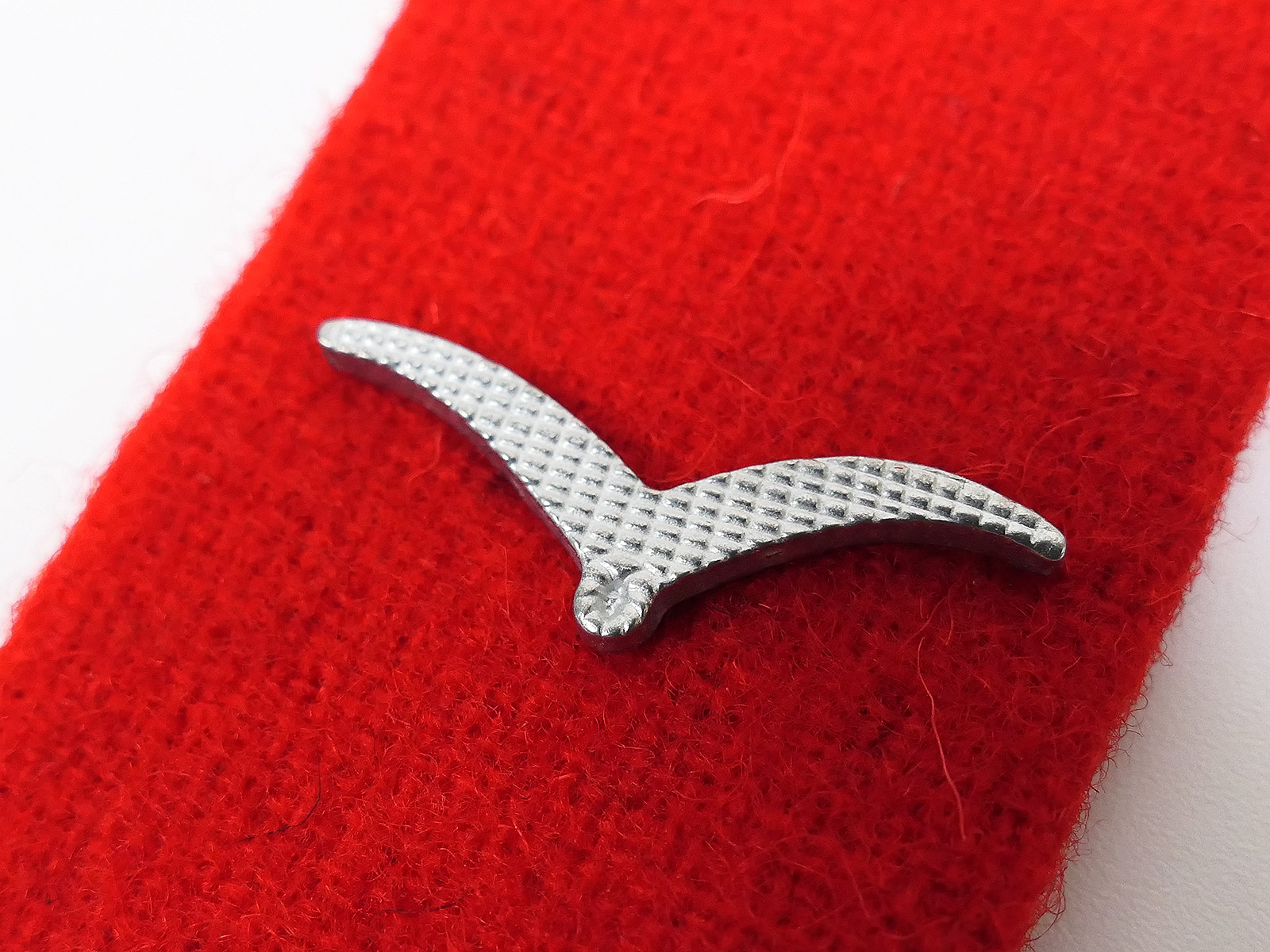 P1379800