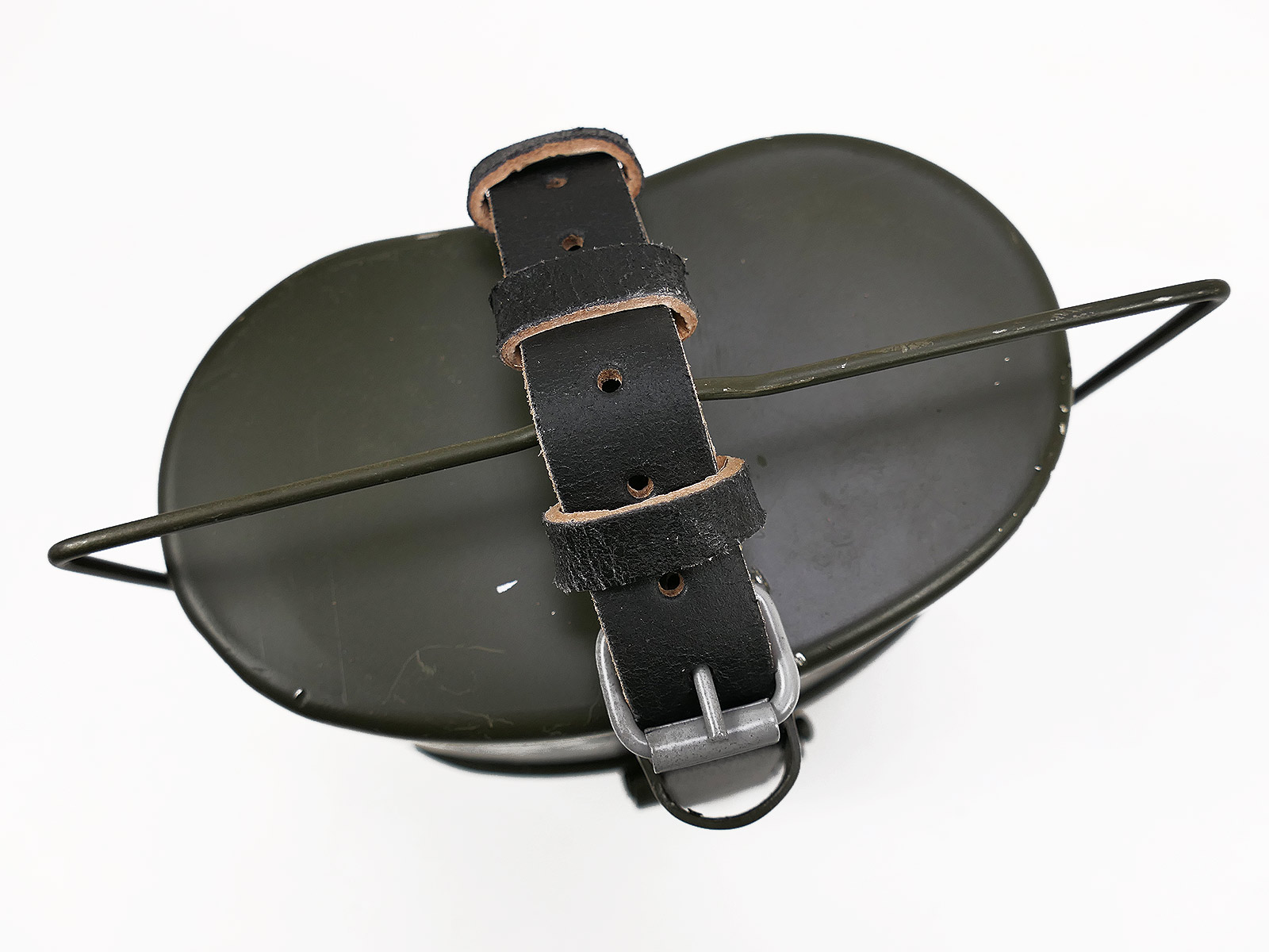 SET Typ Wehrmacht Eßgeschirr Kochgeschirr mit Riemen / Lederriemen
