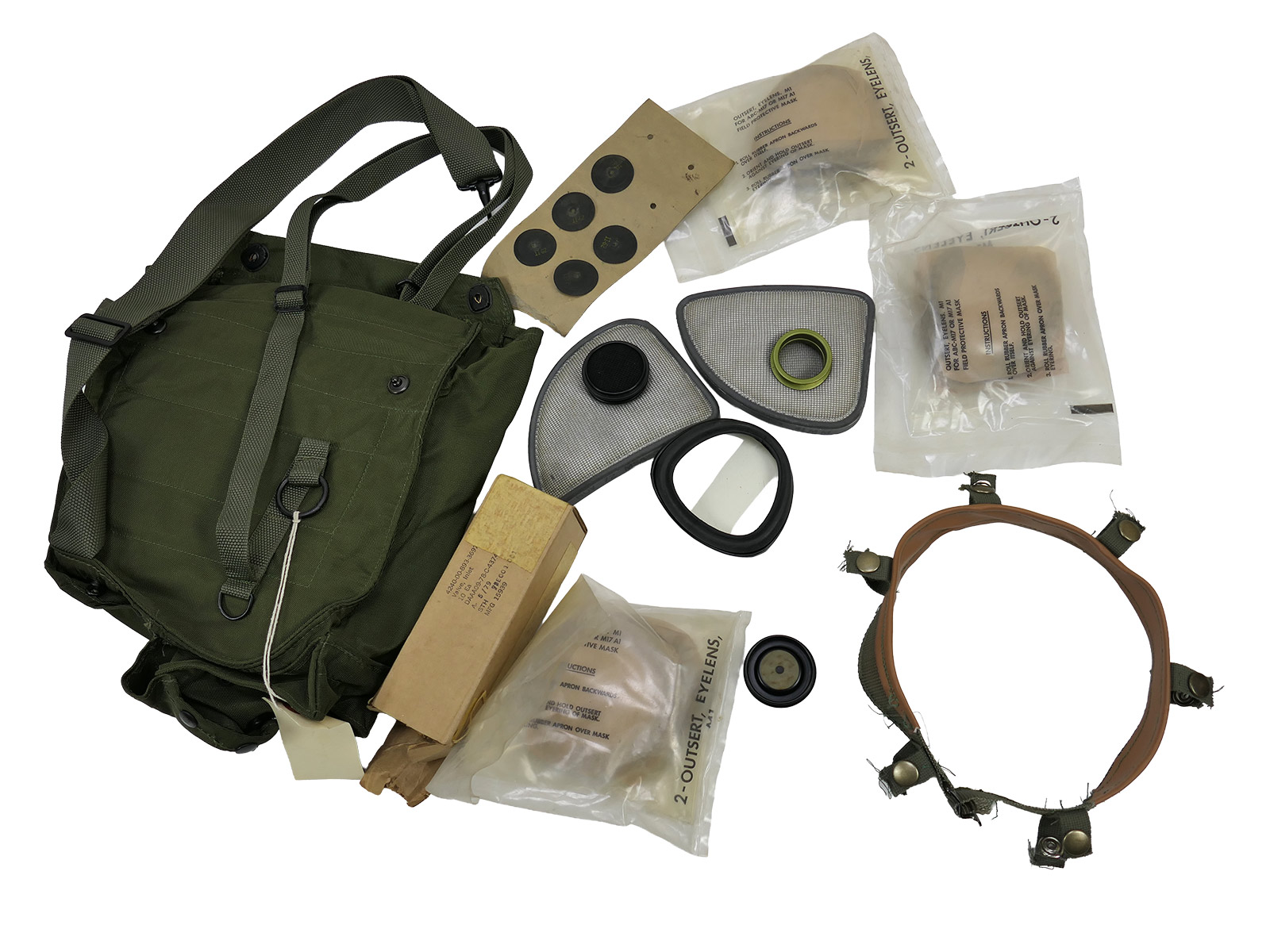 Flohmarktkiste 15kg Miliaria Militär Konvolut US Army Taschen Ersatzteile Bekleidung Ausrüstung Mützen ANSEHEN