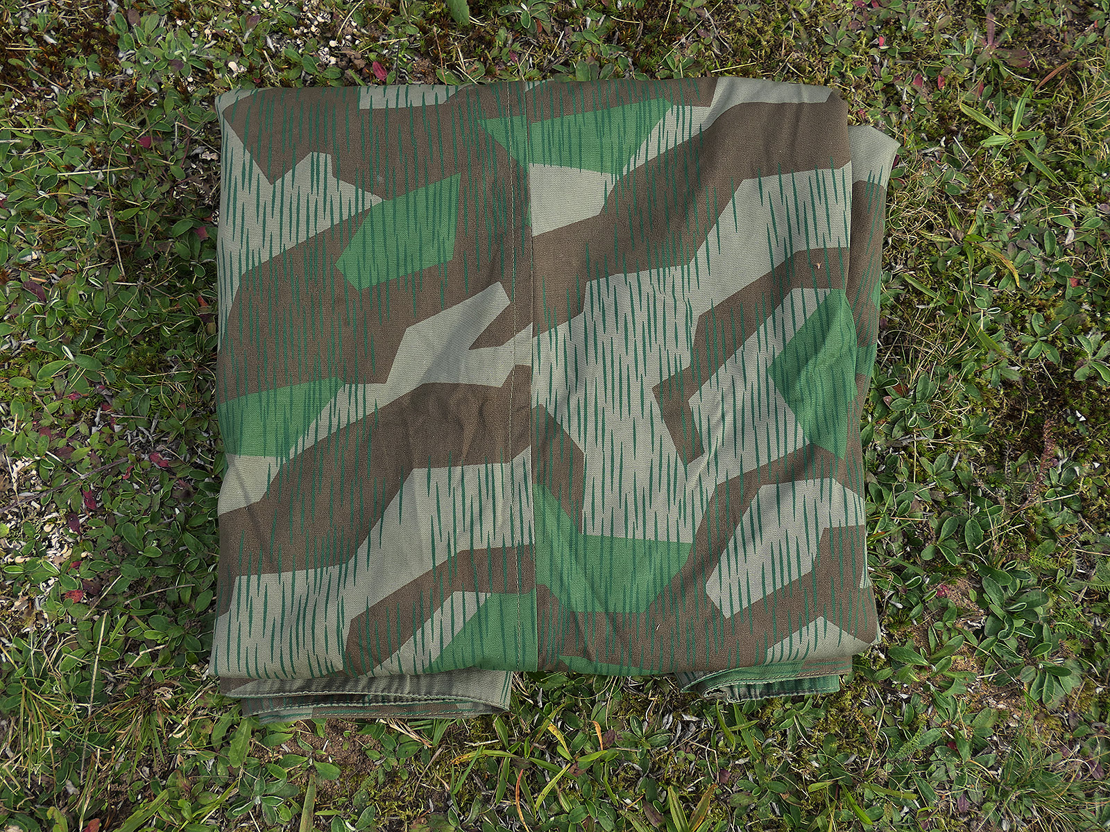 Einzelstück Wehrmacht Zeltplane splittertarn Reproduktion Zeltbahn Splinter Dreieckszeltbahn WK2