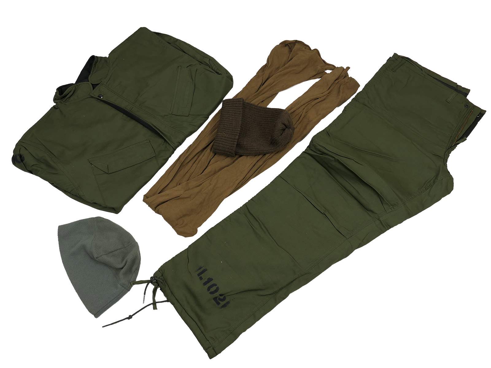 Flohmarktkiste 15kg Miliaria Militär Konvolut US Army Taschen Ersatzteile Bekleidung Ausrüstung Mützen ANSEHEN