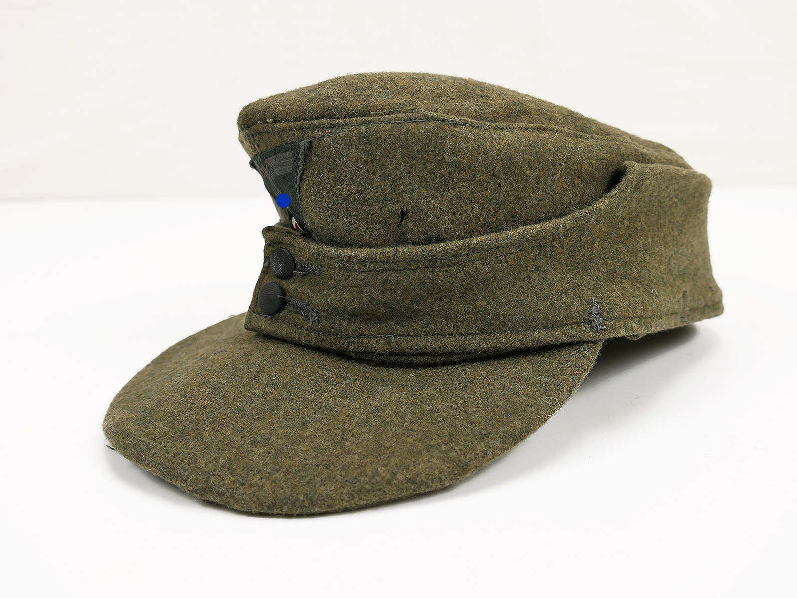 Wehrmacht M43 Feldmütze Original Wolltuch mit Original Trapez Effekten Baschlikmütze