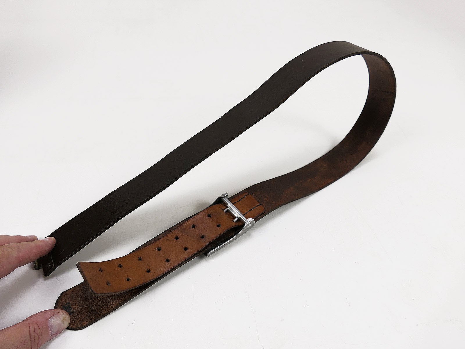 Luftwaffe Vintage Koppel / Koppelriemen Lederkoppel 105cm mit LW Flieger Alu Koppelschloss BATTLE WORN