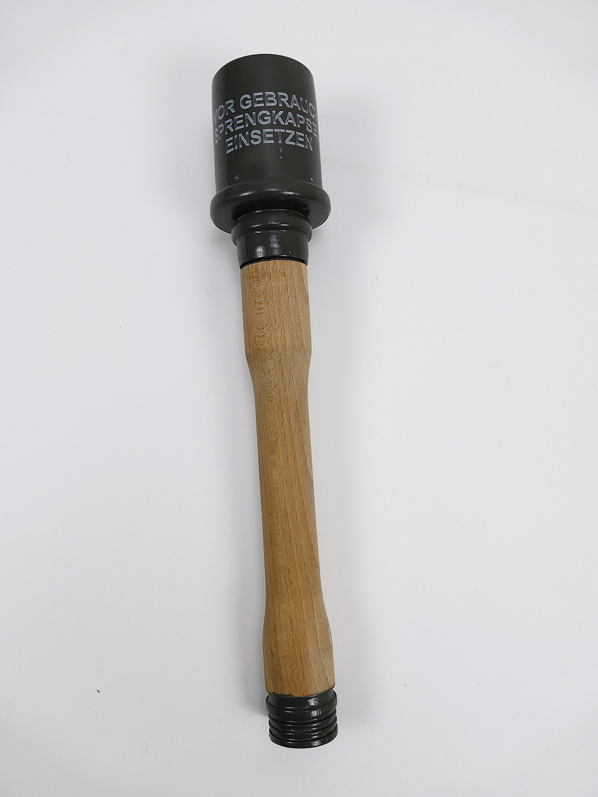 P1590421