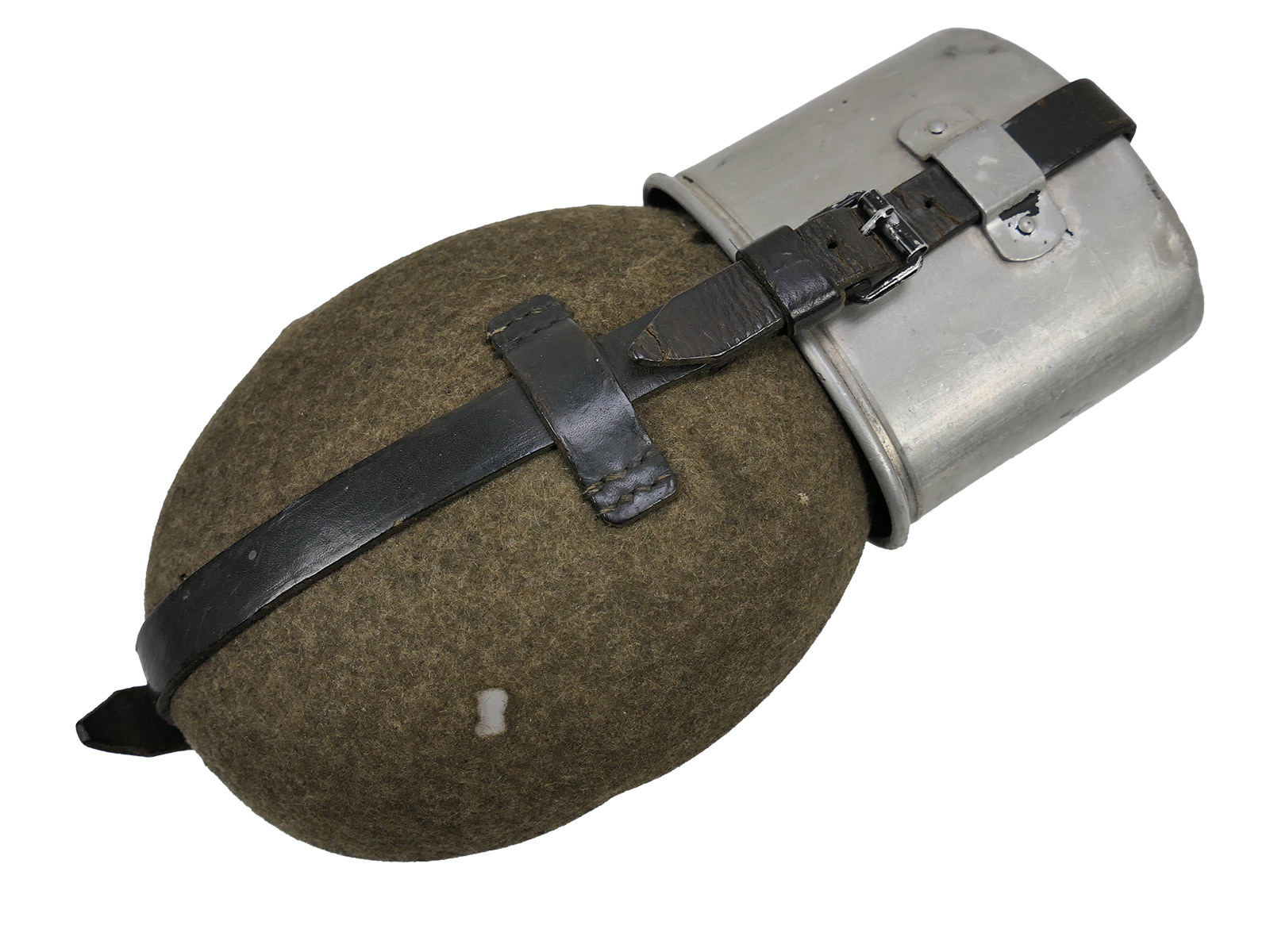 Wehrmacht Feldflasche ESB40 mit Original Alu Becher WAL39  COLLECTION BATTLE WORN