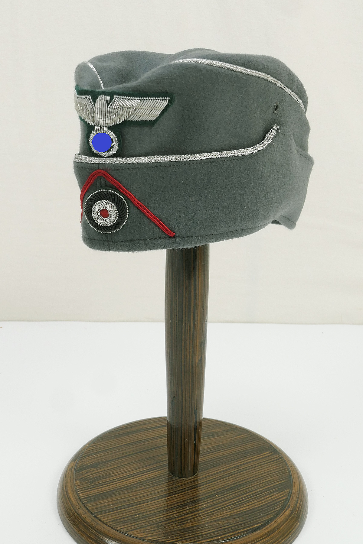 Wehrmacht Offiziers Schiffchen Artillerie mit Mützenadler und Kokarde Gr.58