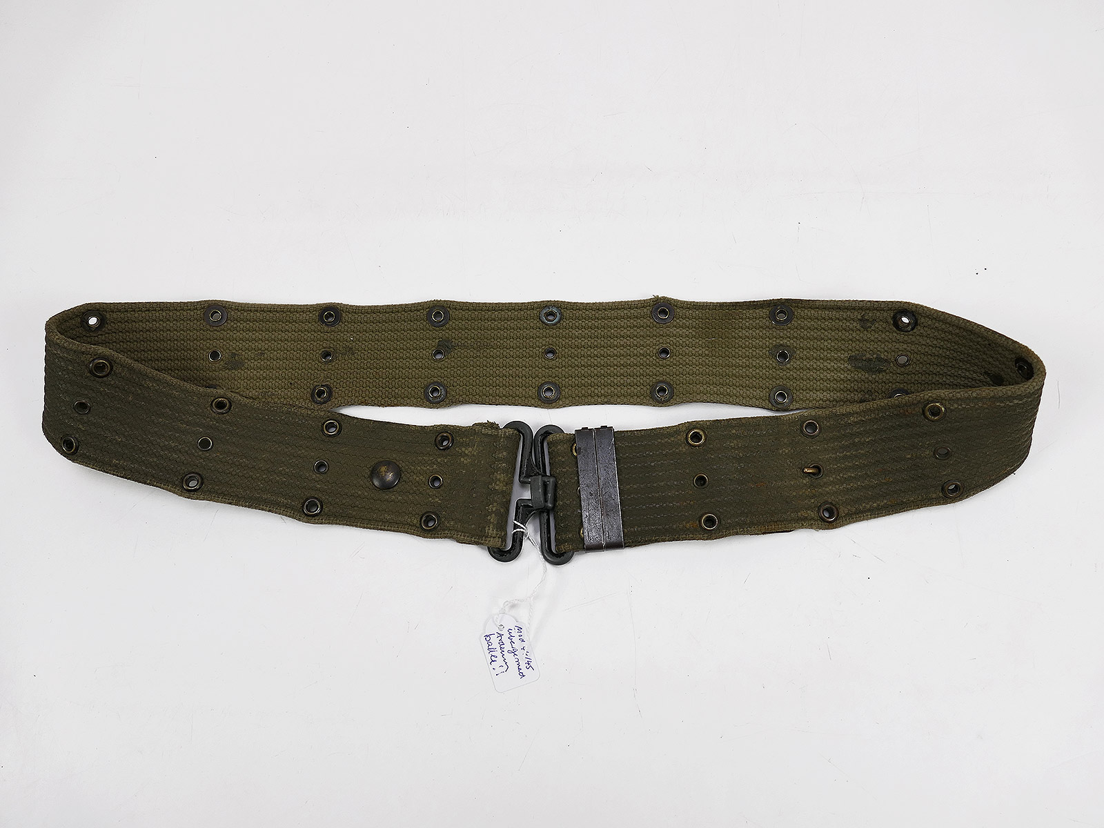 Original US ARMY WW2 Pistol Belt Lochkoppel Koppel OVERPAINTED BATTLE WORN Normandie