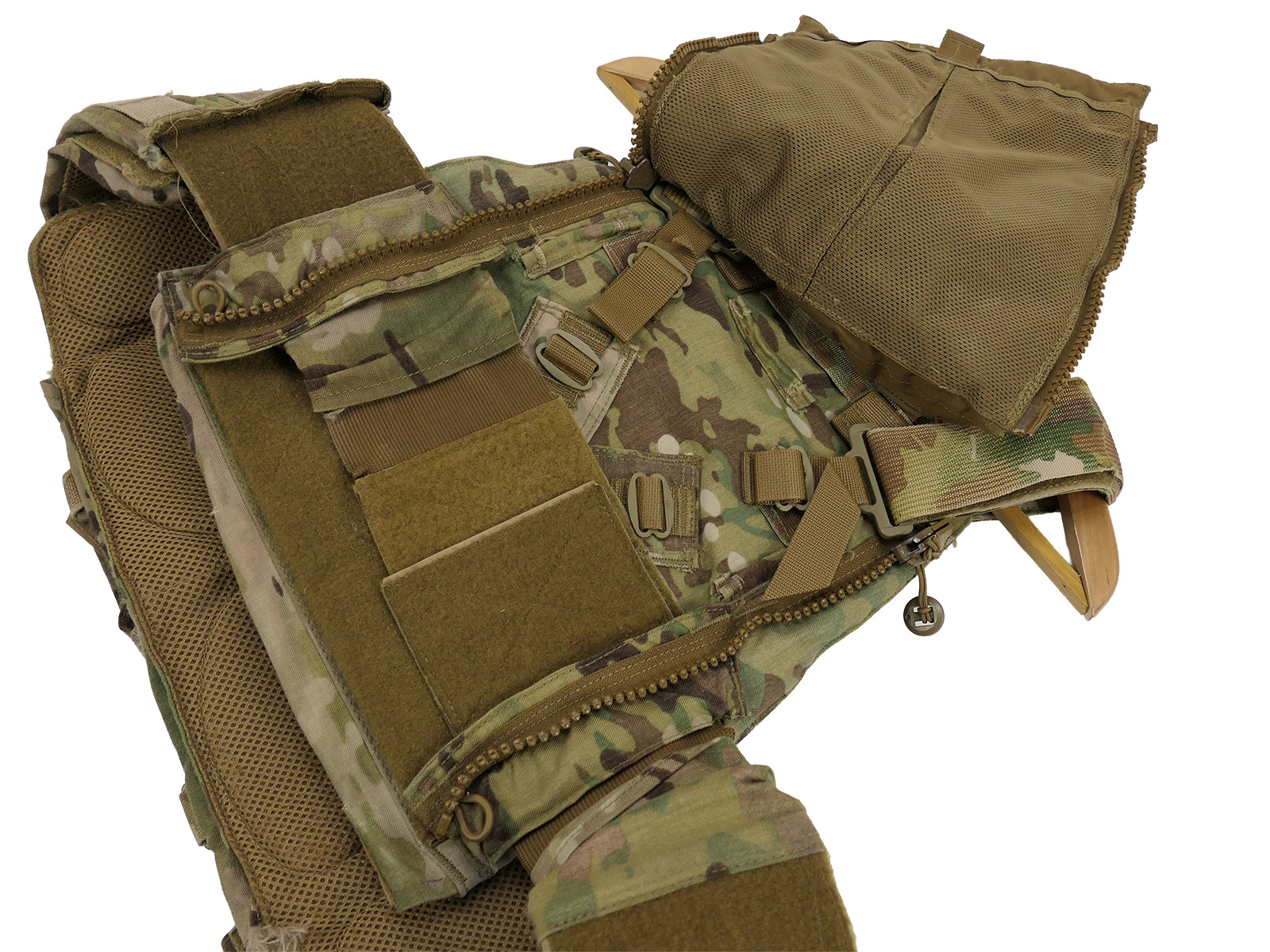 #4/ Dänemark Danish Army MultiCam Plate Carrier Plattenträger Einsatzweste Body Armor Gr. S/M