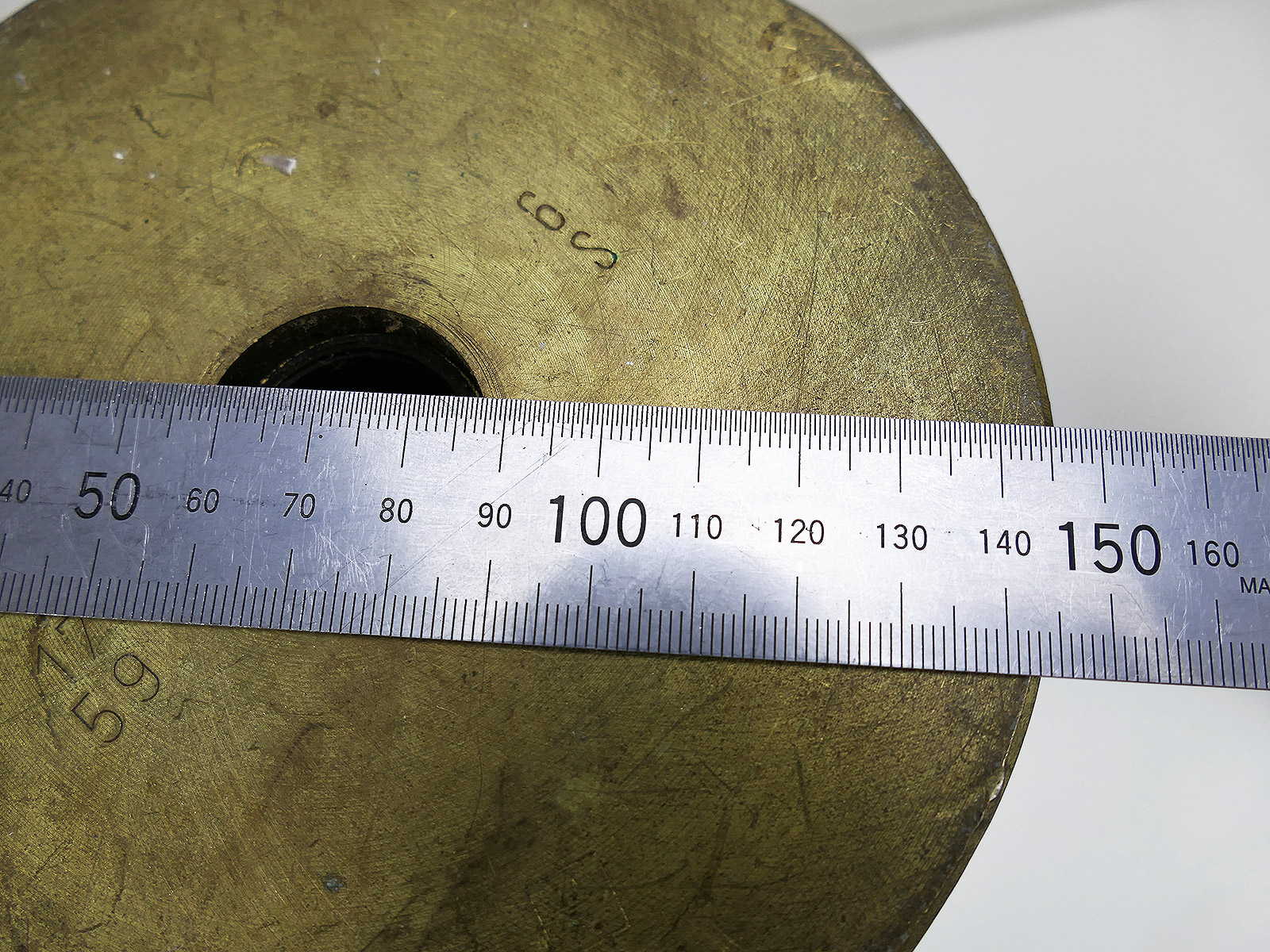 Original Munitionshülse 105mm Messing Hülse Kartusche Panzer 8.5kg Deko Schirmständer COLLECTION