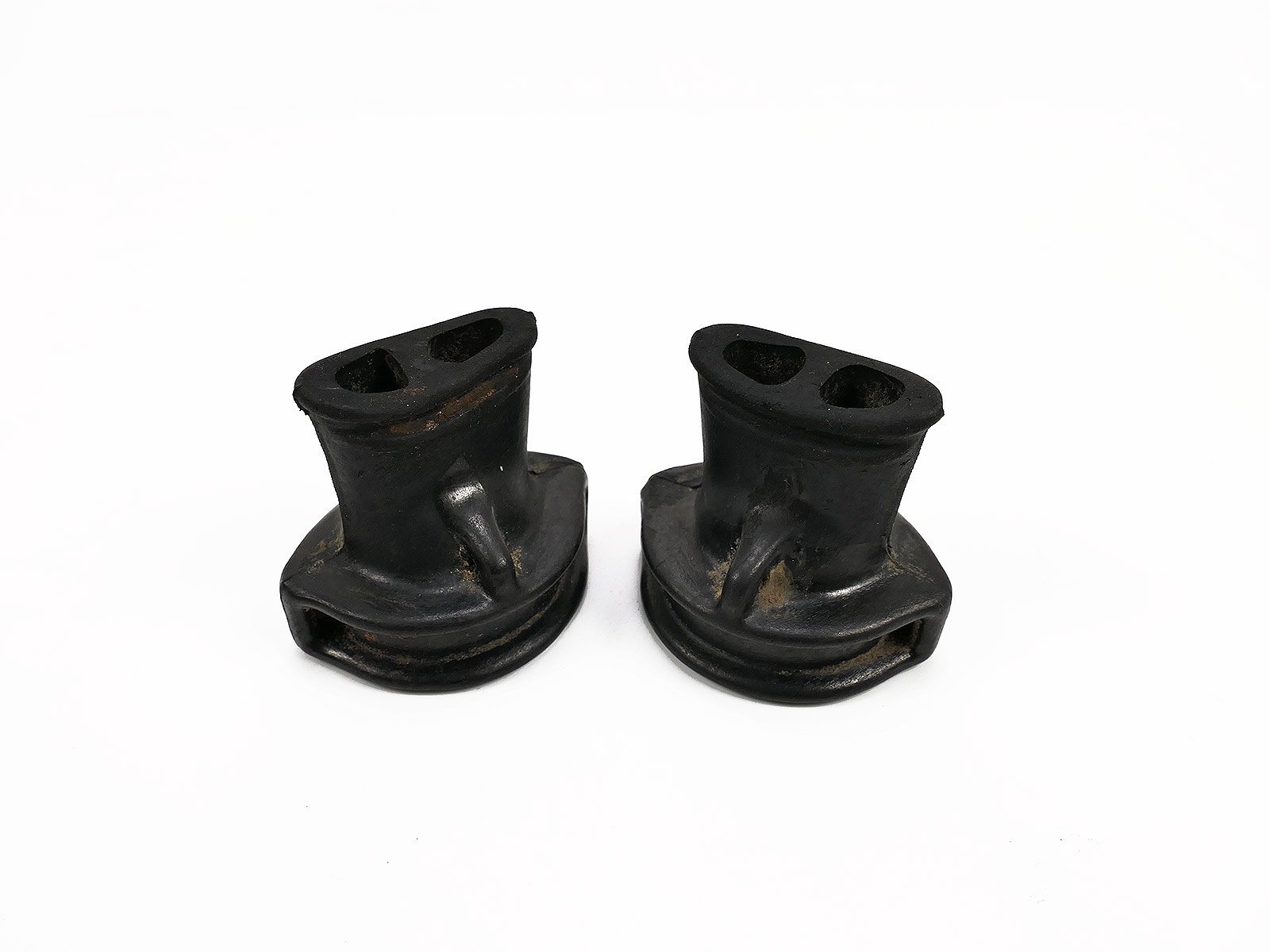 2x Original Wehrmacht / Kriegsmarine Mundstück / Aufsatz für Gasmaskenfilter