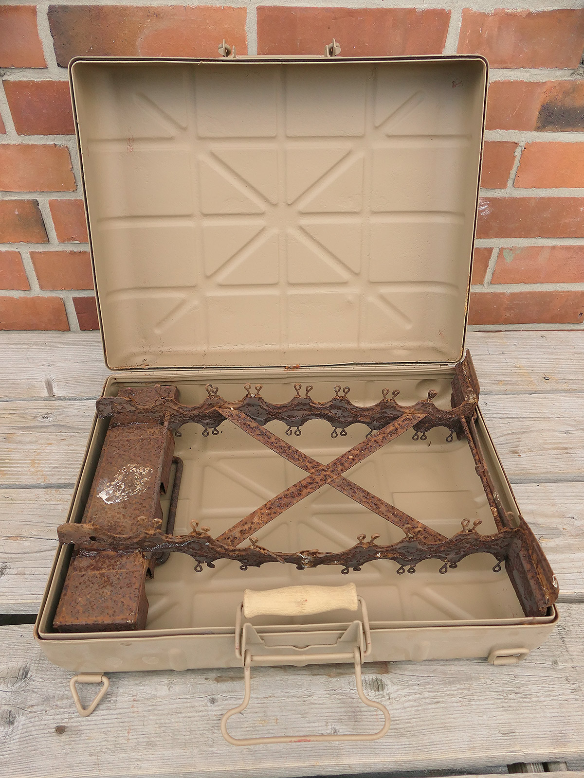 P1022664 #C DAK Afrikakorps Handgranatenkoffer Kiste Stielhandgranate mit Original Einsatz