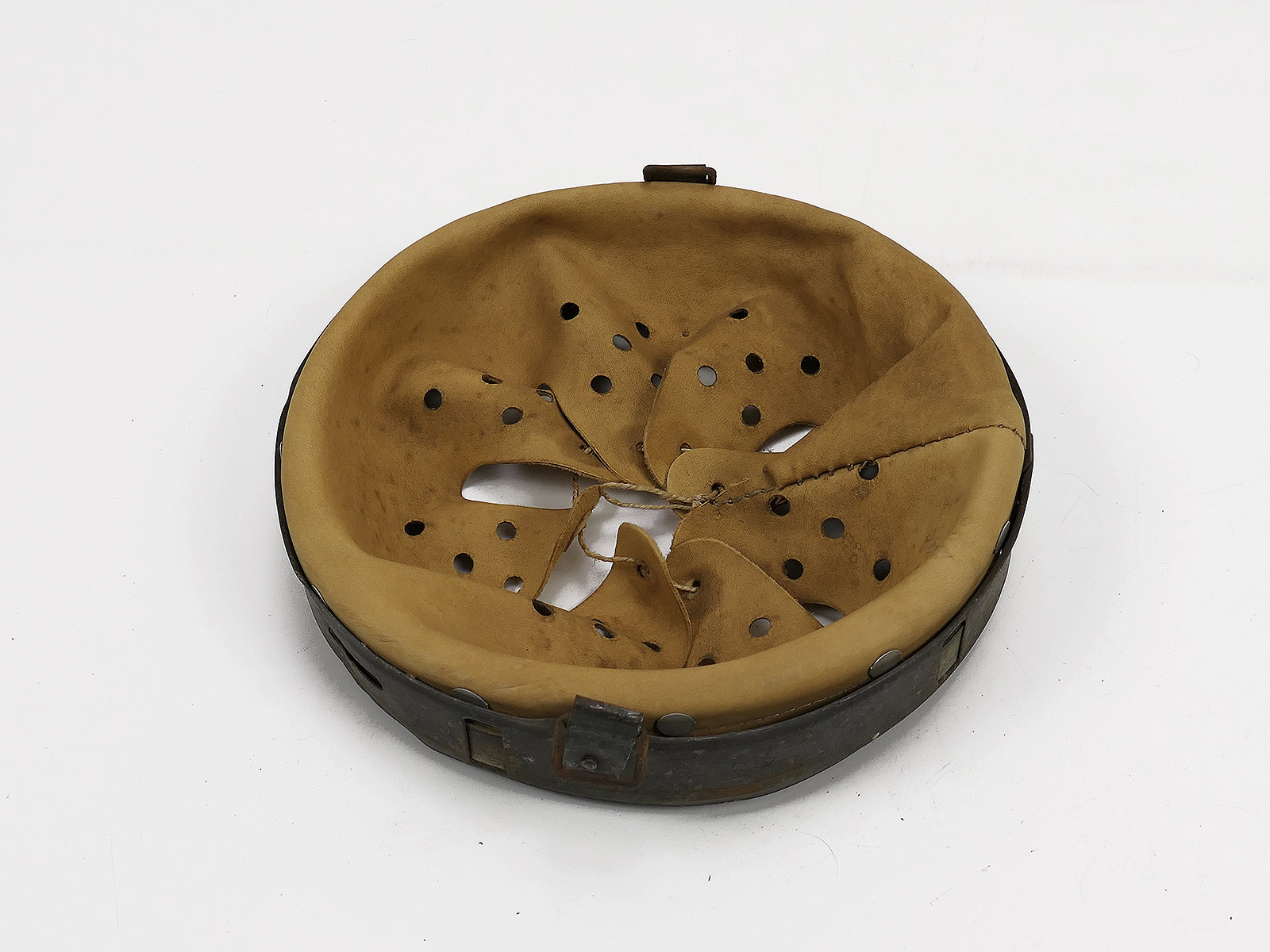 #188/ Wehrmacht Stahlhelm Helmfutter ANTIK M35 M40 M42 (56-57/64)