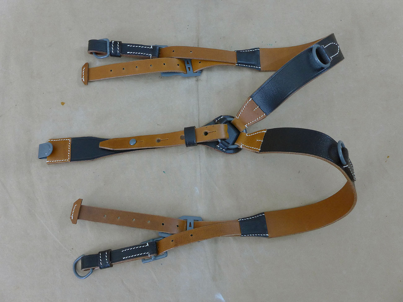 Wehrmacht Y-Riemen Leder Koppeltragegestell Leder schwarz