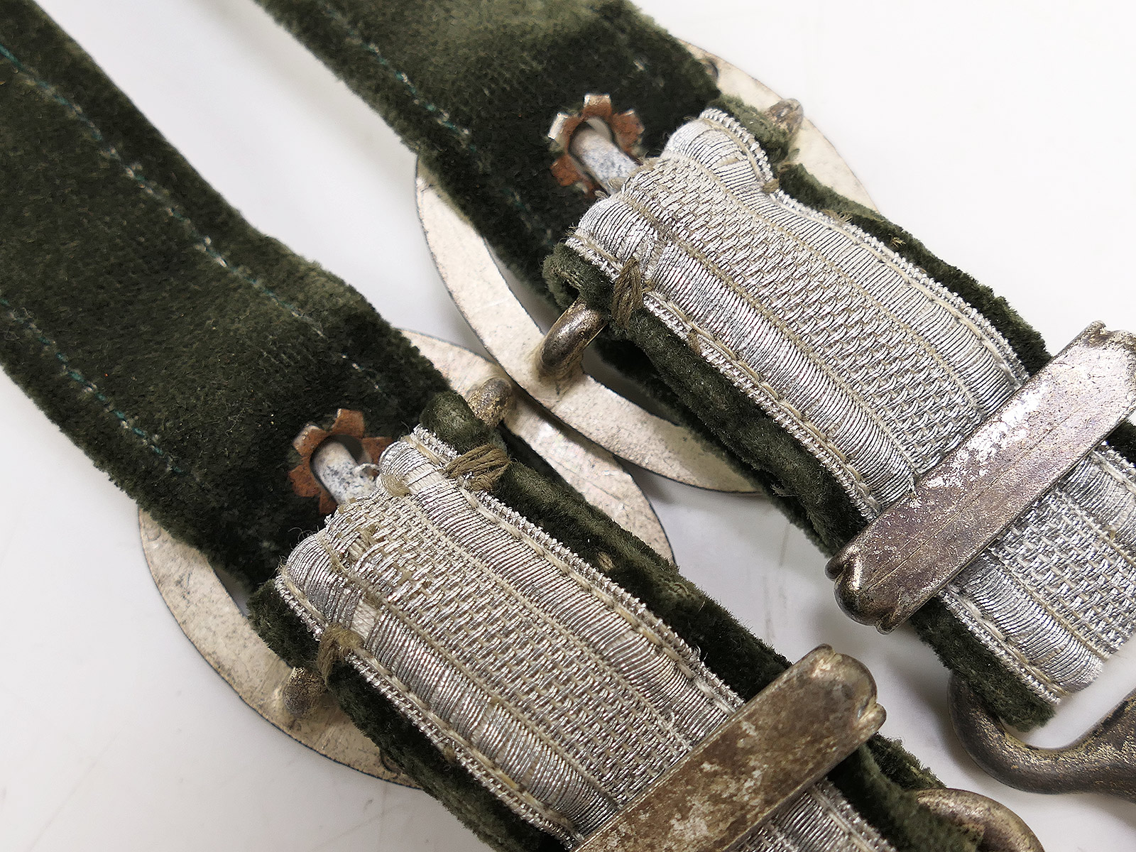 Wehrmacht Dolch Gehänge für den Heeres Offiziersdolch Assmann COLLECTION