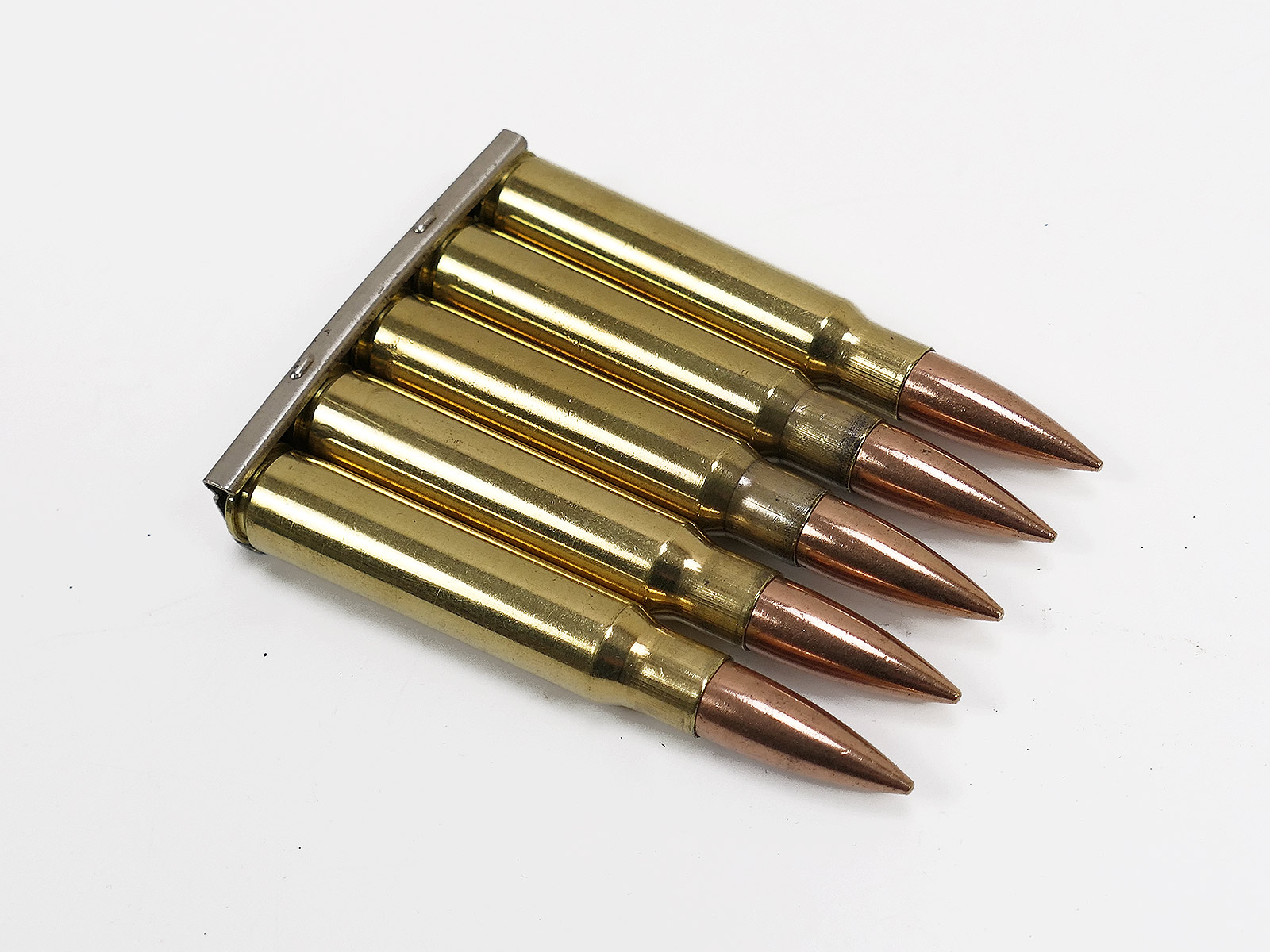 Wehrmacht Ladestreifen mit 5x Patrone 8x57 Karabiner K98 Deko Munition