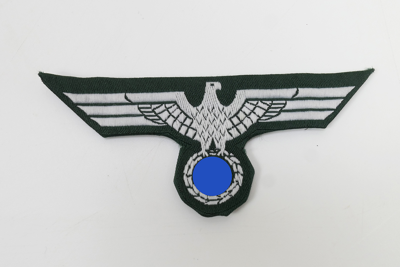 Uniform Brustadler M36 gewebt für Feldbluse Heer UV neutral ausgeschnitten und gefaltet