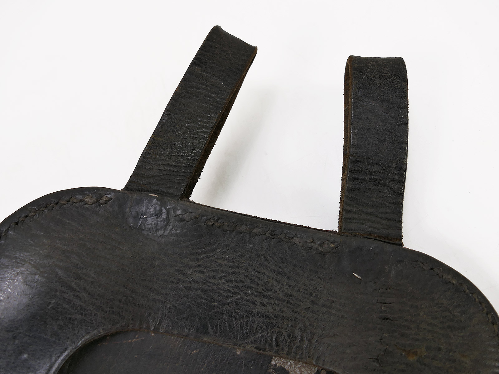 Antiker Infanterie Spaten mit Stempelung in Ledertasche / Spatentasche COLLECTION