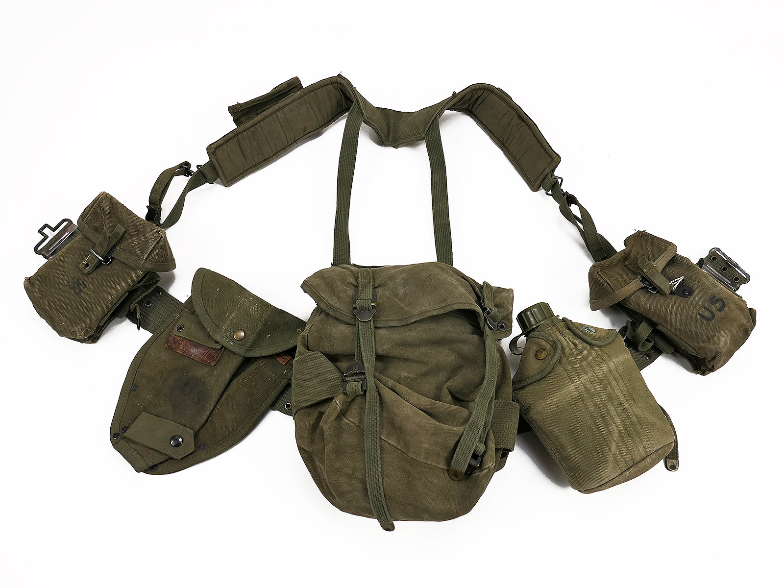 #KK/ US Army Vietnam Sturmgepäck M-1956 Pack - Pistol Belt Bags Mag Pouches Buttpack PONCHO Suspenders