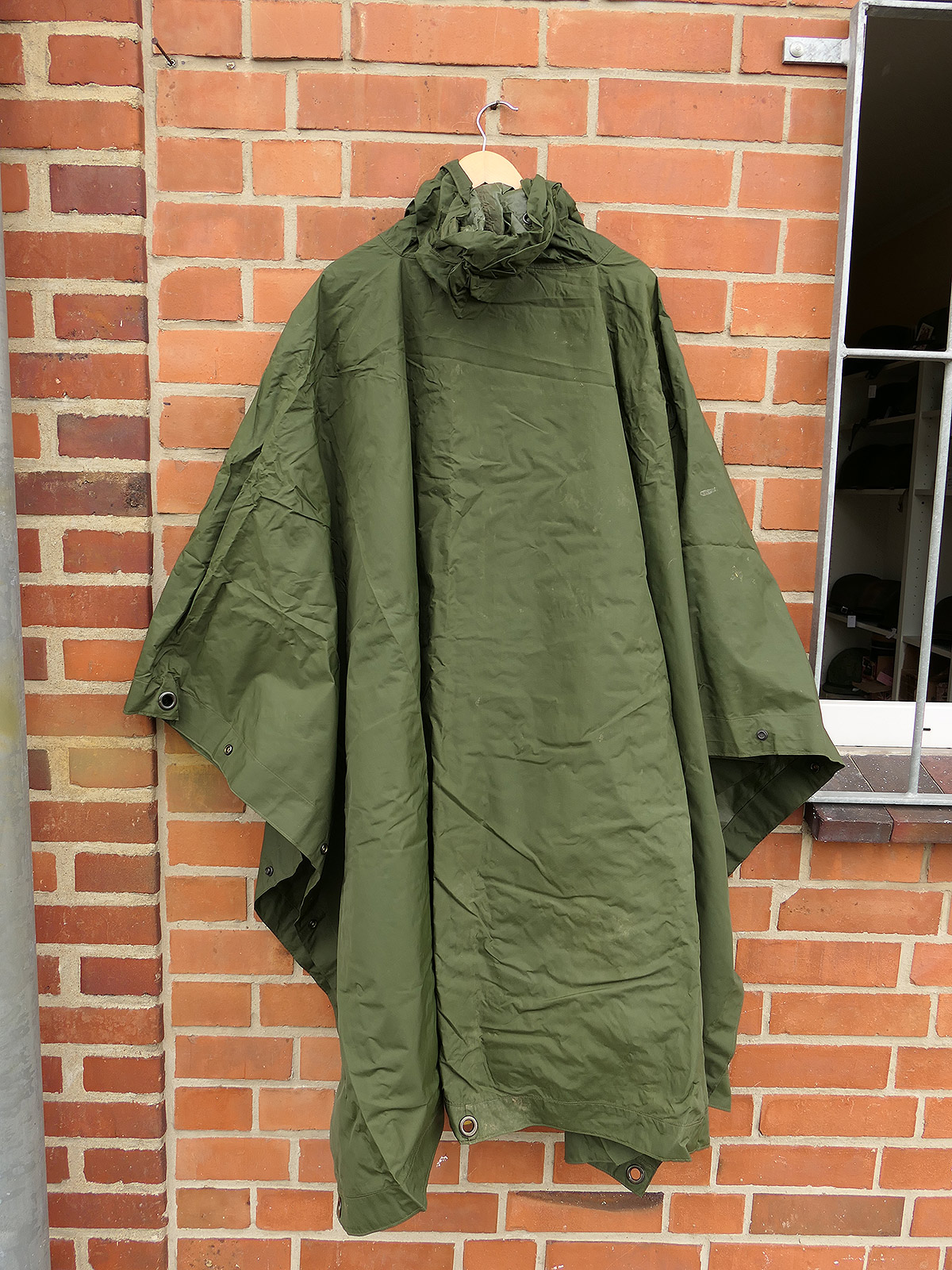 Original British Army Poncho Falklands 80's oliv gebraucht COLLECTORS ITEM
