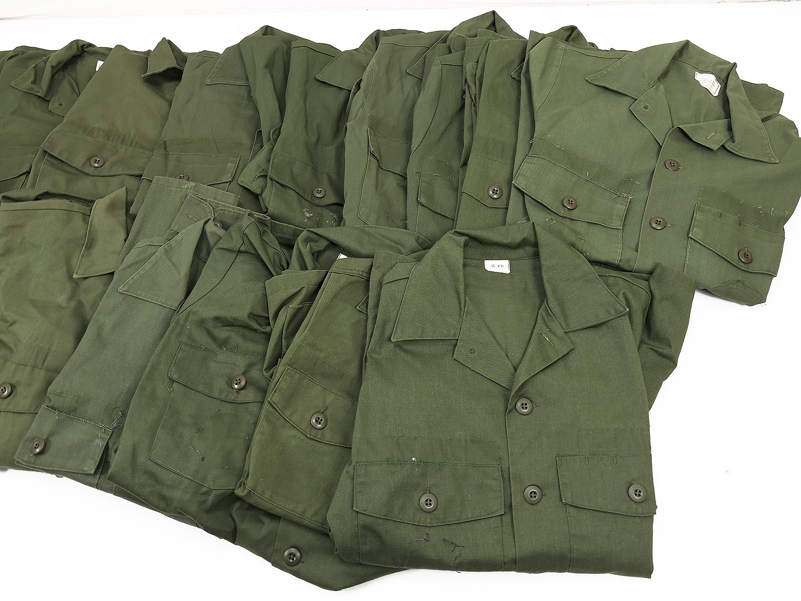 Konvolut 16x US Army Utility Shirt OG107 Feldhemd + 2x Trousers Feldhose 80er Jahre MIXED