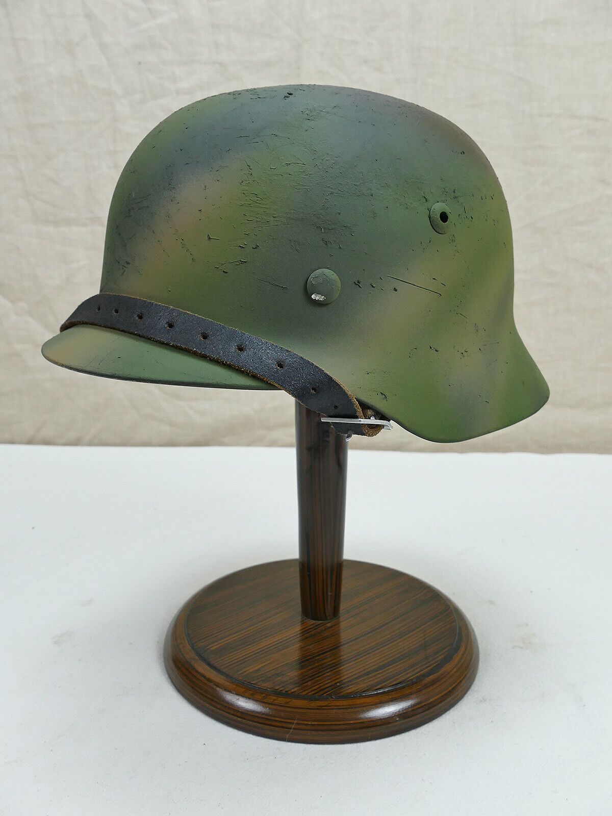 #20 Wehrmacht camouflage Stahlhelm M35 ET68 Gr. 61 mit Helmfutter + Kinnriemen