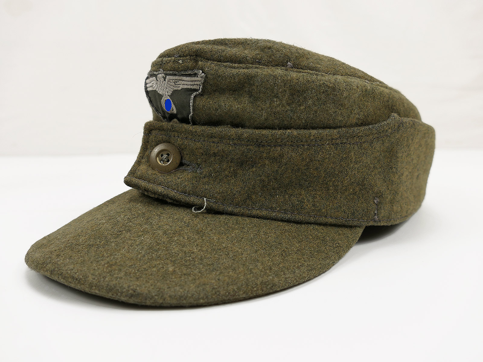 Wehrmacht M43 Einknopf Feldmütze Original Wolltuch mit Trapez Effekten Baschlikmütze RBNr.
