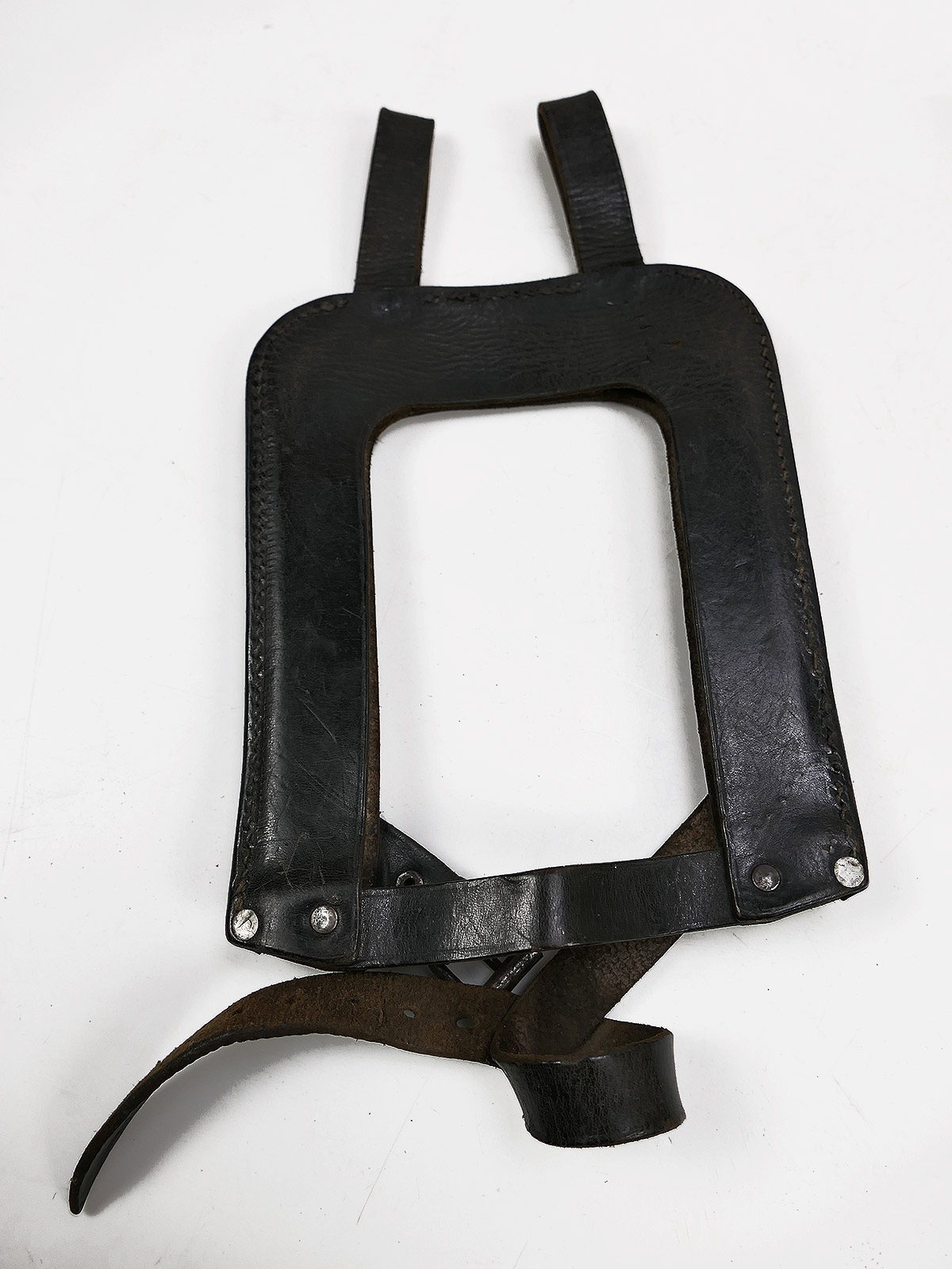 Antiker Infanterie Spaten mit Stempelung in Ledertasche / Spatentasche COLLECTION