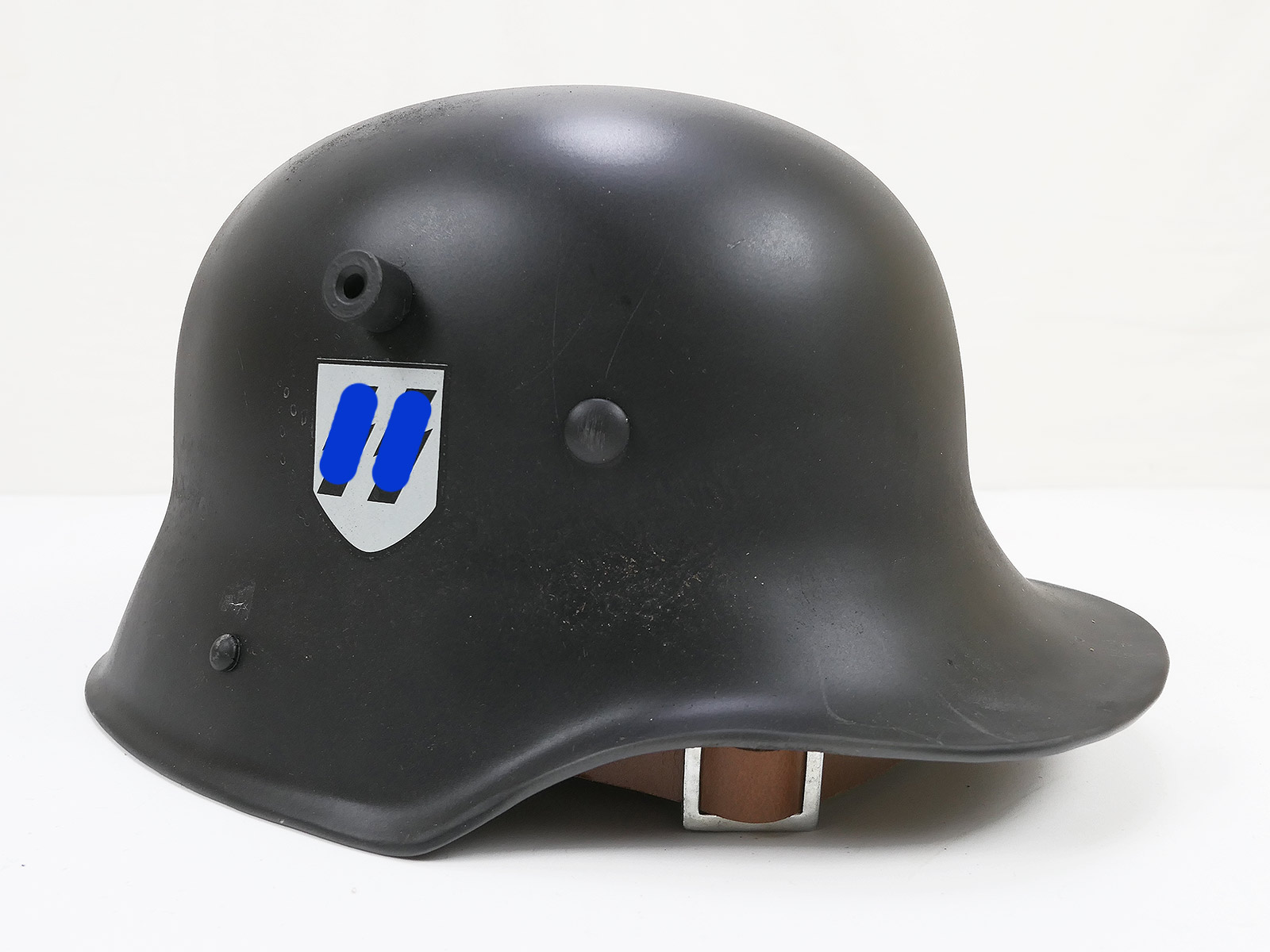 M16 Stahlhelm Allgemeine SS / SSVT Schwarz Paradehelm DD Gr.59/60 