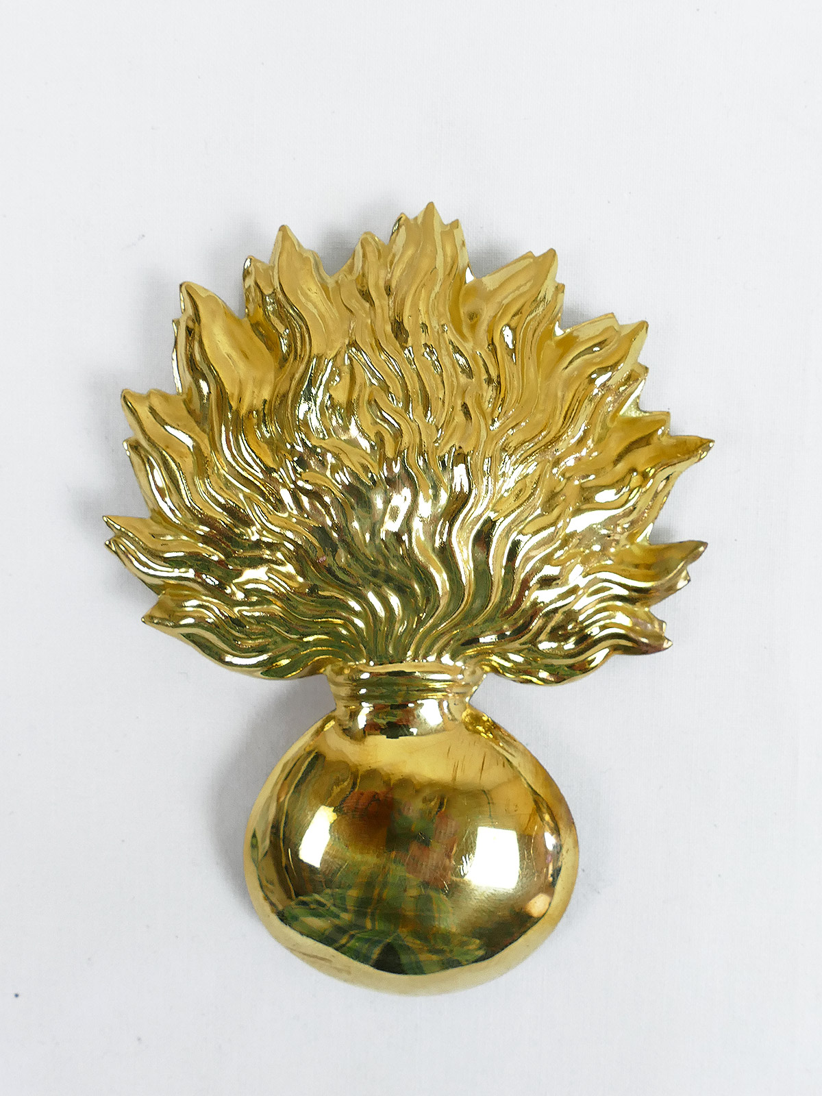 Messing Zierrat Granate Artillerie Emblem für Helm Pickelhaube Preussen Ersatzteil