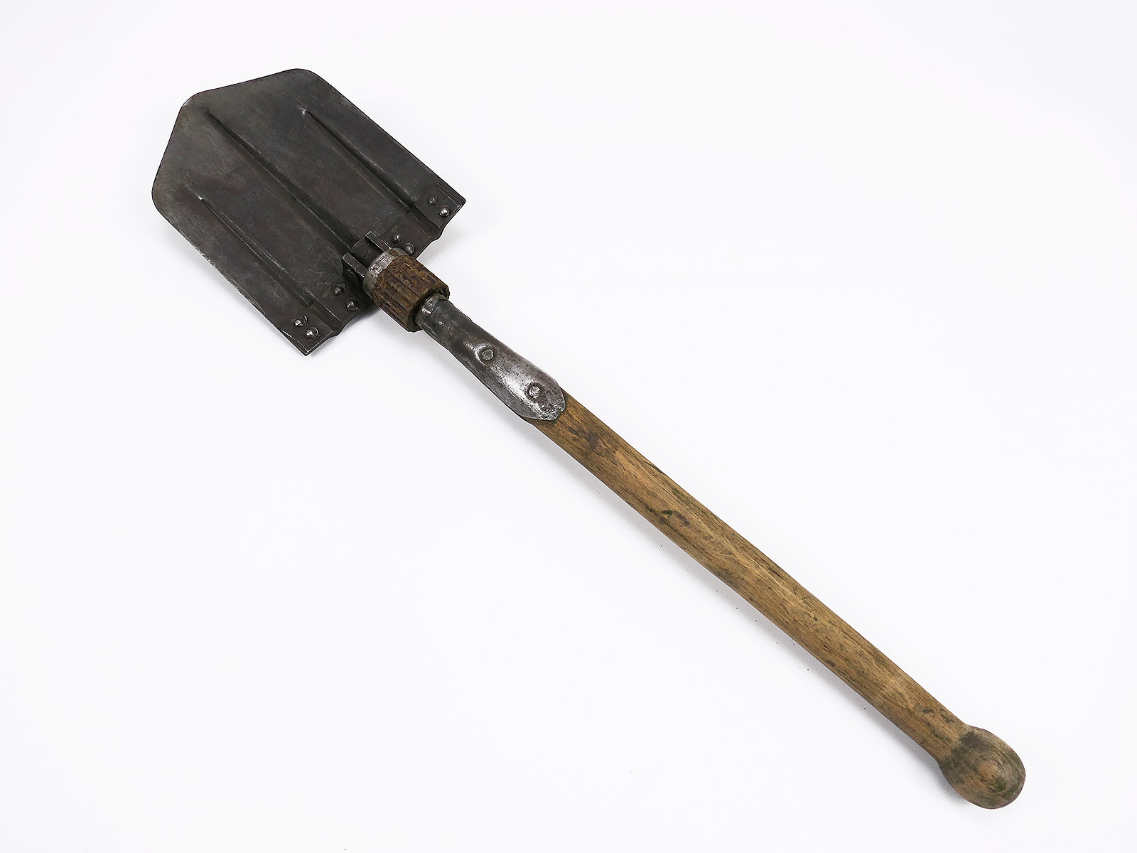 Original Wehrmacht WW2 Klappspaten Hersteller AGO entreching tool