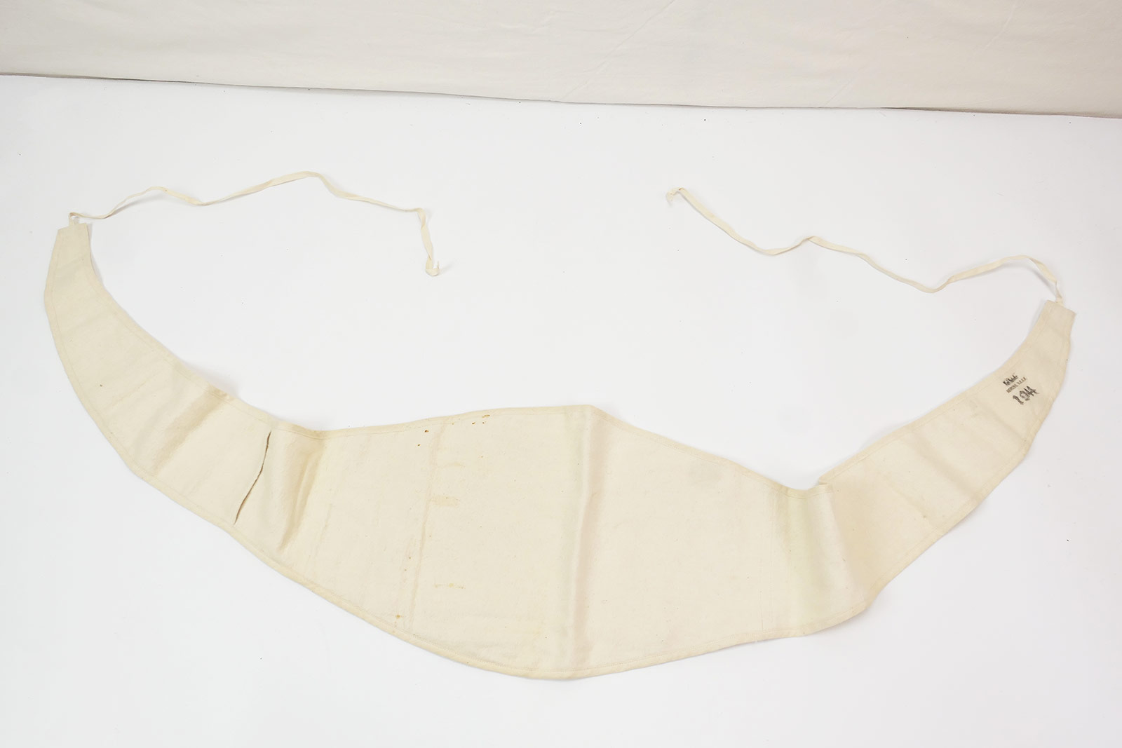 P1280668 Wehrmacht Leibbinde Bauchbinde Winter Zusatzbekleidung weiß