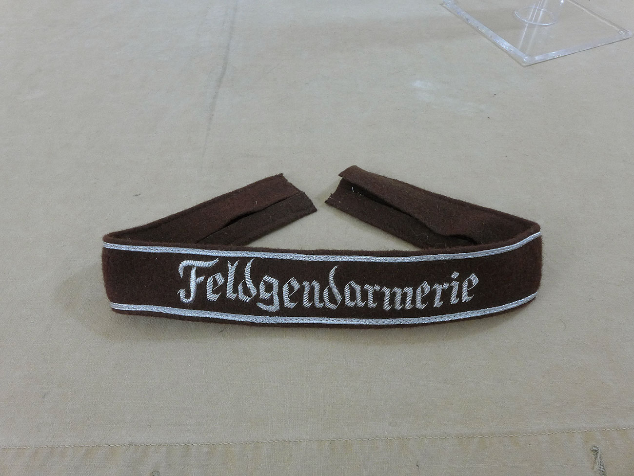 9220-1 Wehrmacht Ärmelband Feldgendarmerie / Offizier