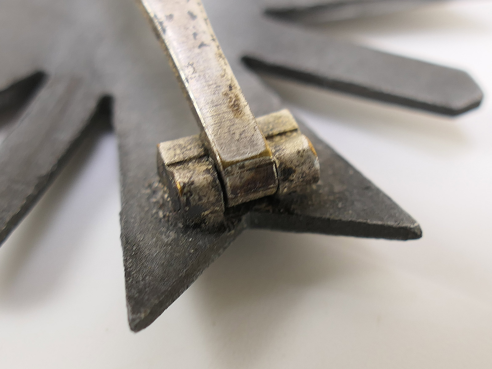 Original Kriegsverdienstkreuz mit Schwertern KVK 1939 Hersteller L/13 Paul Meybauer Berlin SAMMLUNG