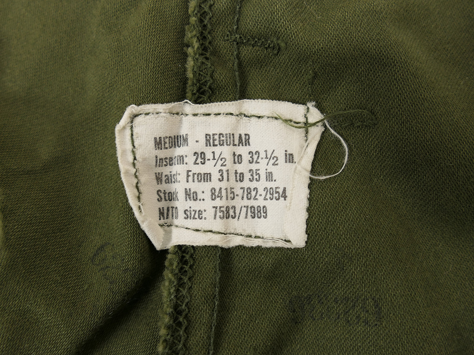 Einzelstück Vintage Original US Army M-1965 Trousers Field Cold weather Feldhose MEDIUM 1974 datiert