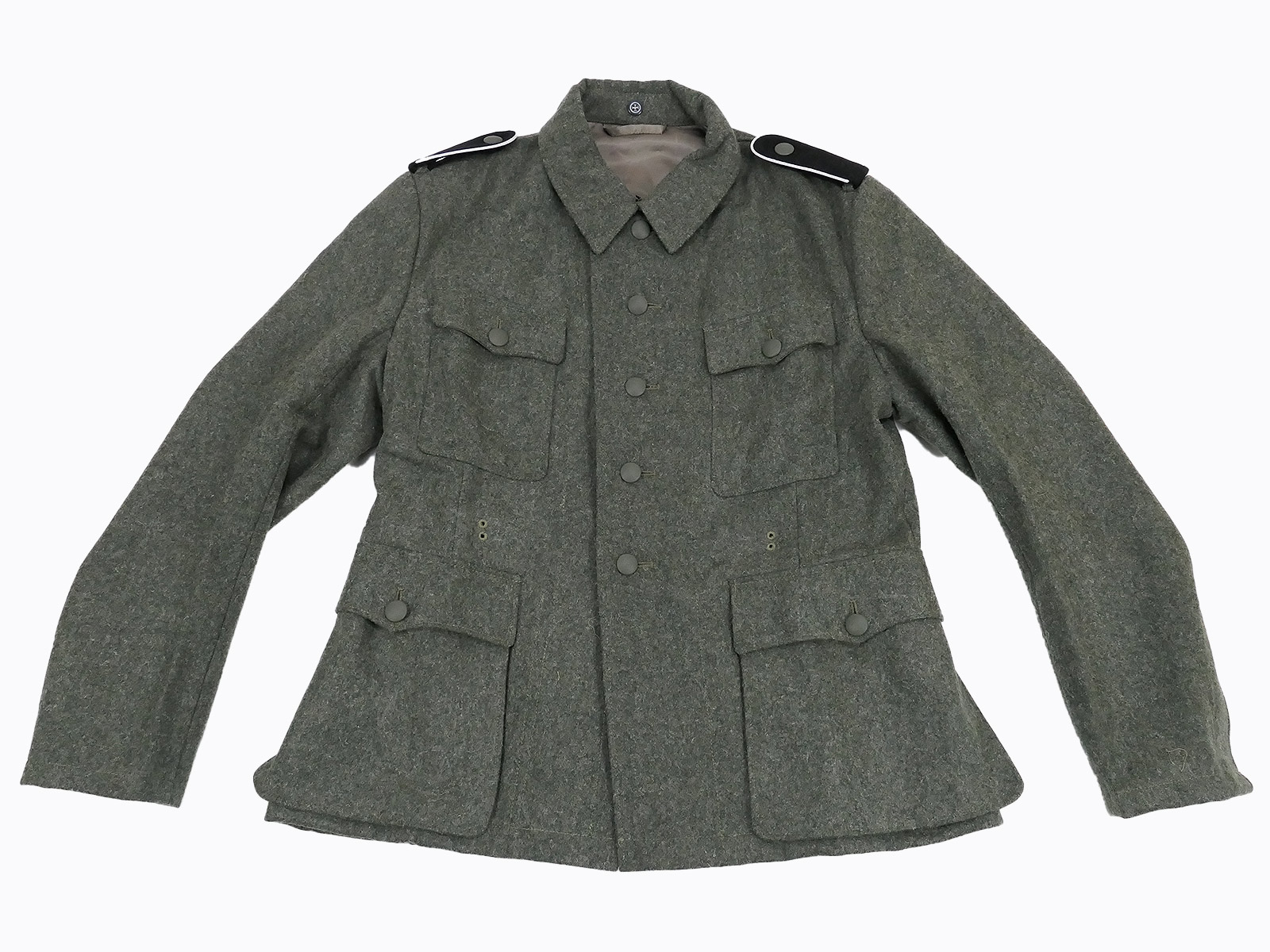 P1634930 Waffen SS  M42 Feldbluse (2-Loch) Uniform *Geschwungene Taschenpatte*