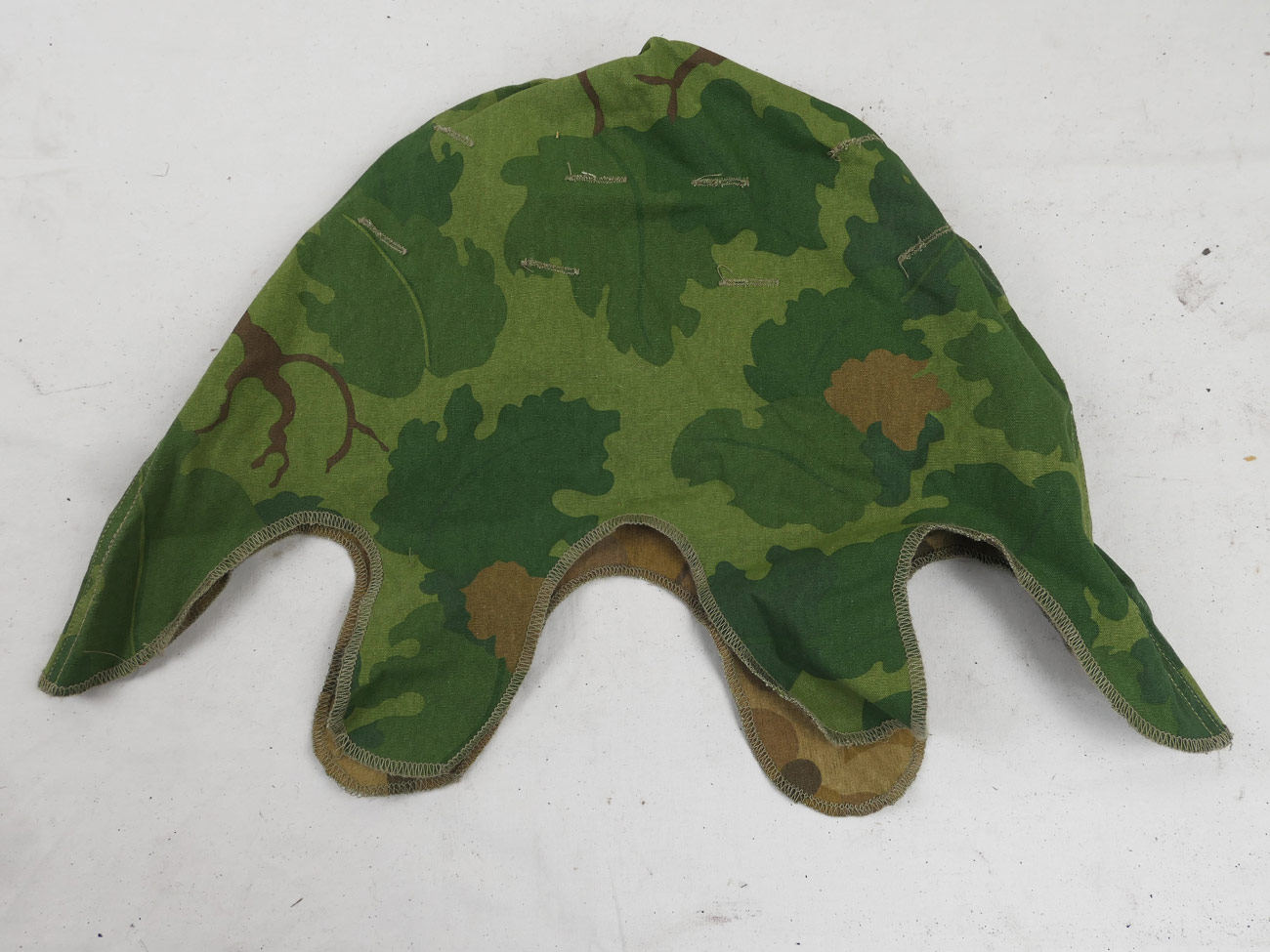 P1520078 US Army Mitchell Helmet Cover Leaf Pattern Reverseable M1 Helmbezug Vietnam Repro
