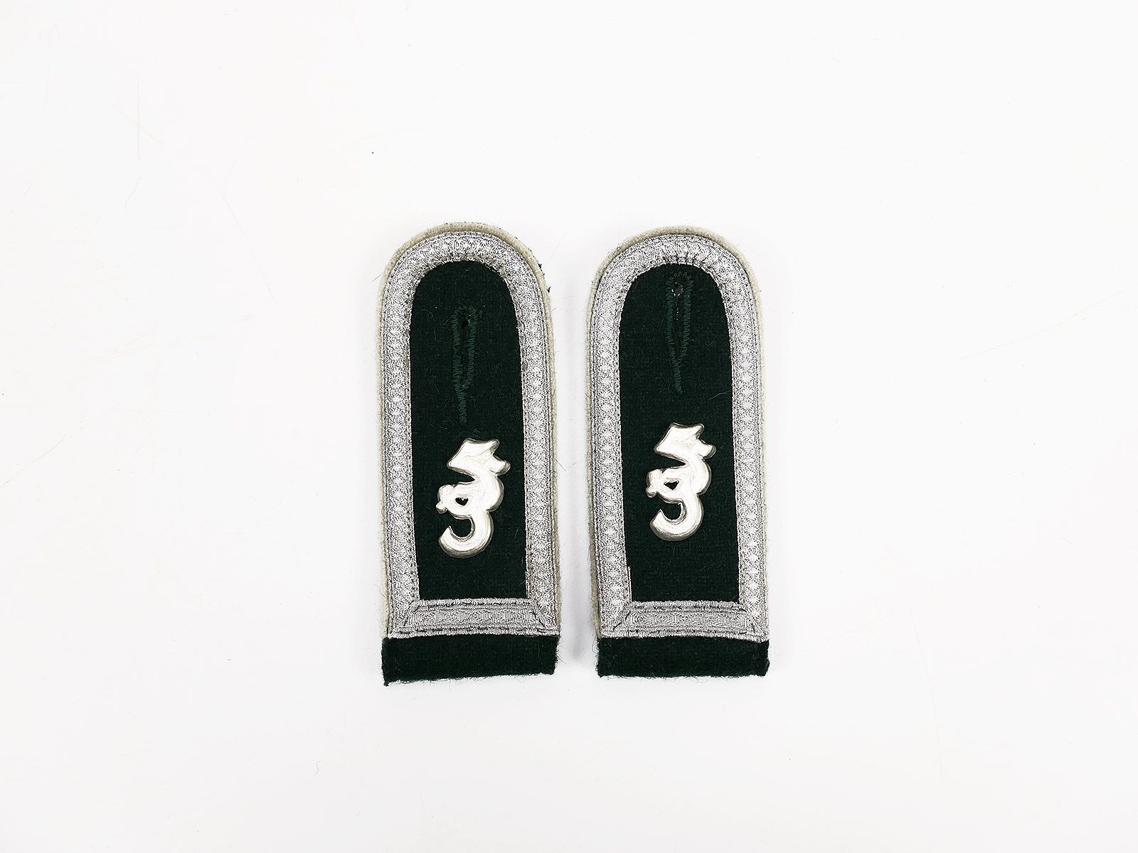 Wehrmacht Heer M36 Schulterklappen Unterfeldwebel im Fallschirm Infanterie Batallion