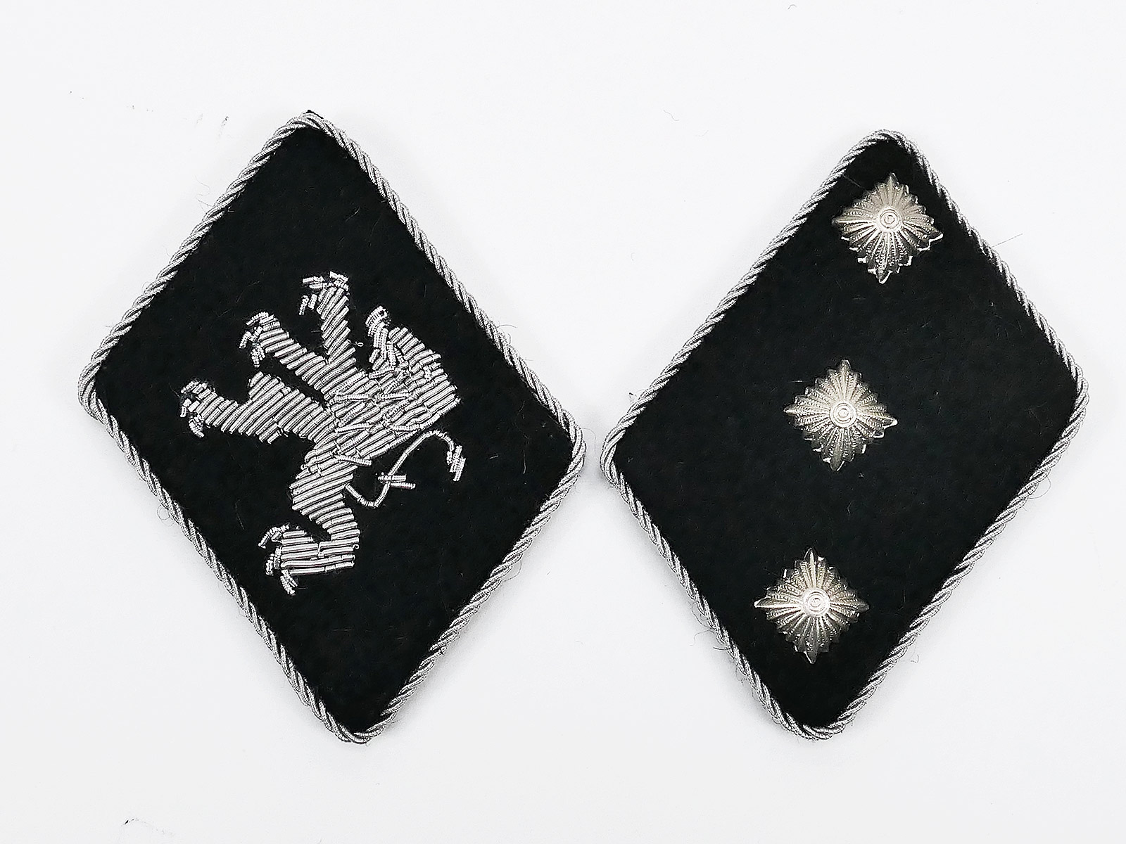 P1647148 Waffen SS Kragenspiegel Untersturmführer 14. Waffen Grenadier Div. GALIZIEN für Feldbluse Uniform
