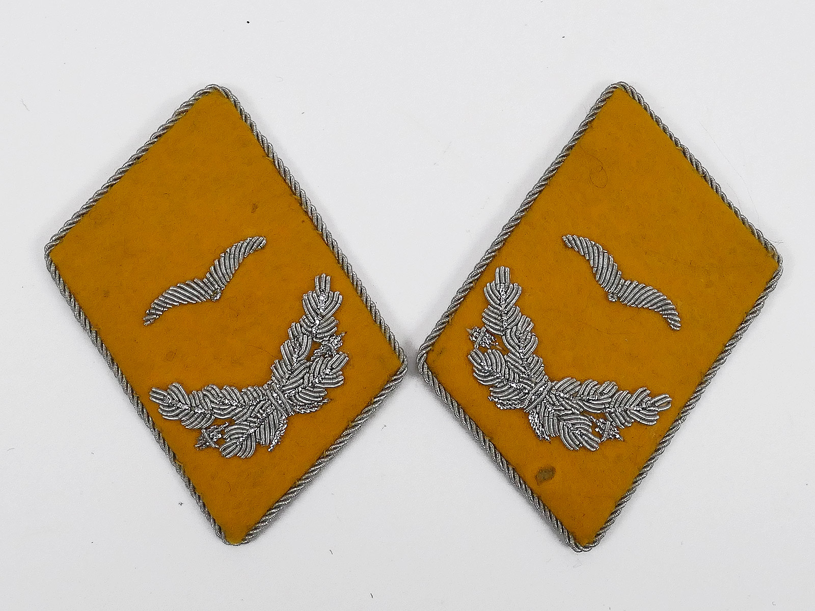 #B/ Antike Flieger Kragenspiegel Luftwaffe Leutnant LW Fallschirmjäger