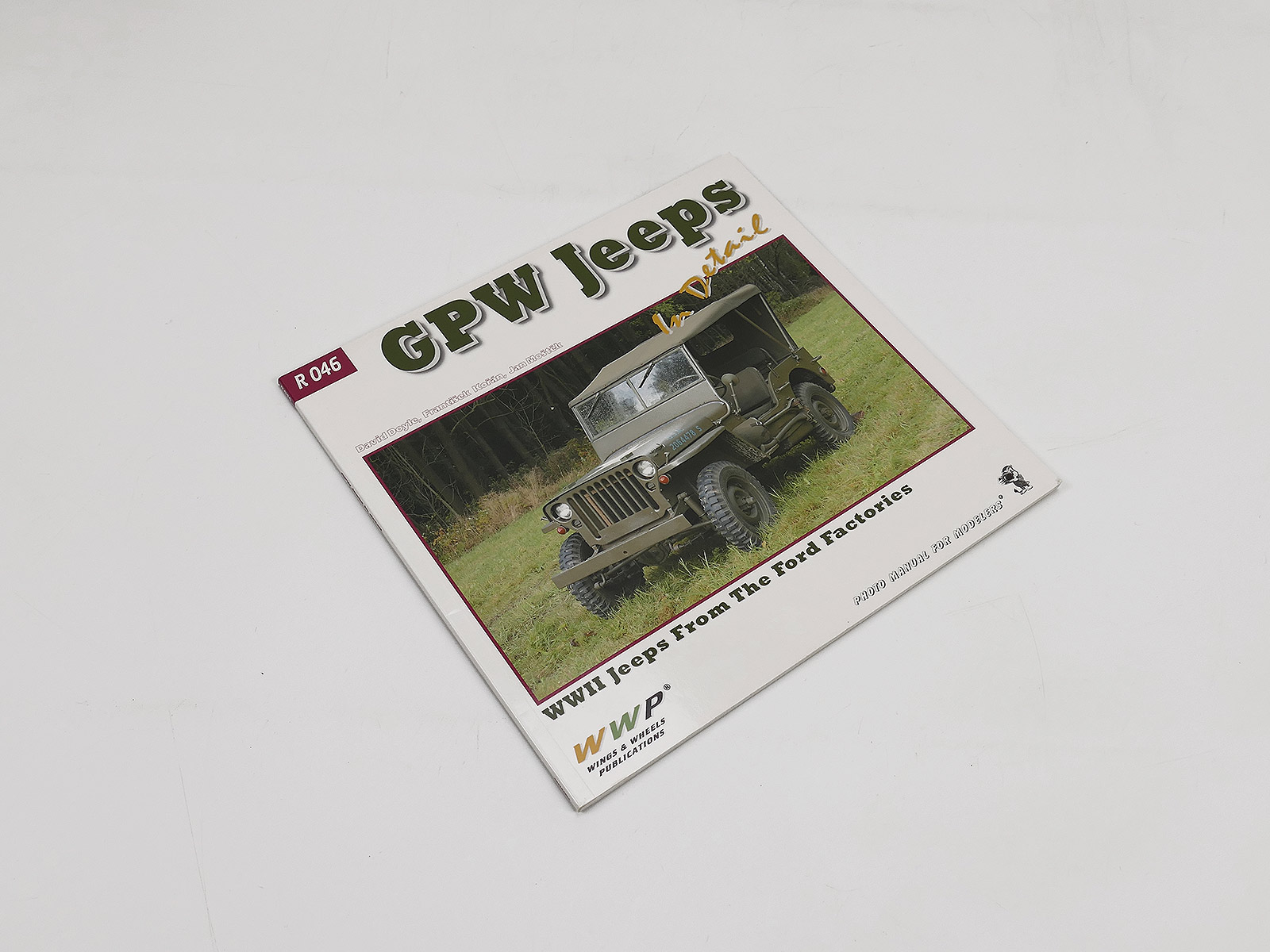 Buch R046 GPW JEEPS in Detail WWII Jeeps from FORD FACTORIES Photo Manual Bildband Wings & Wheels COLLECTION